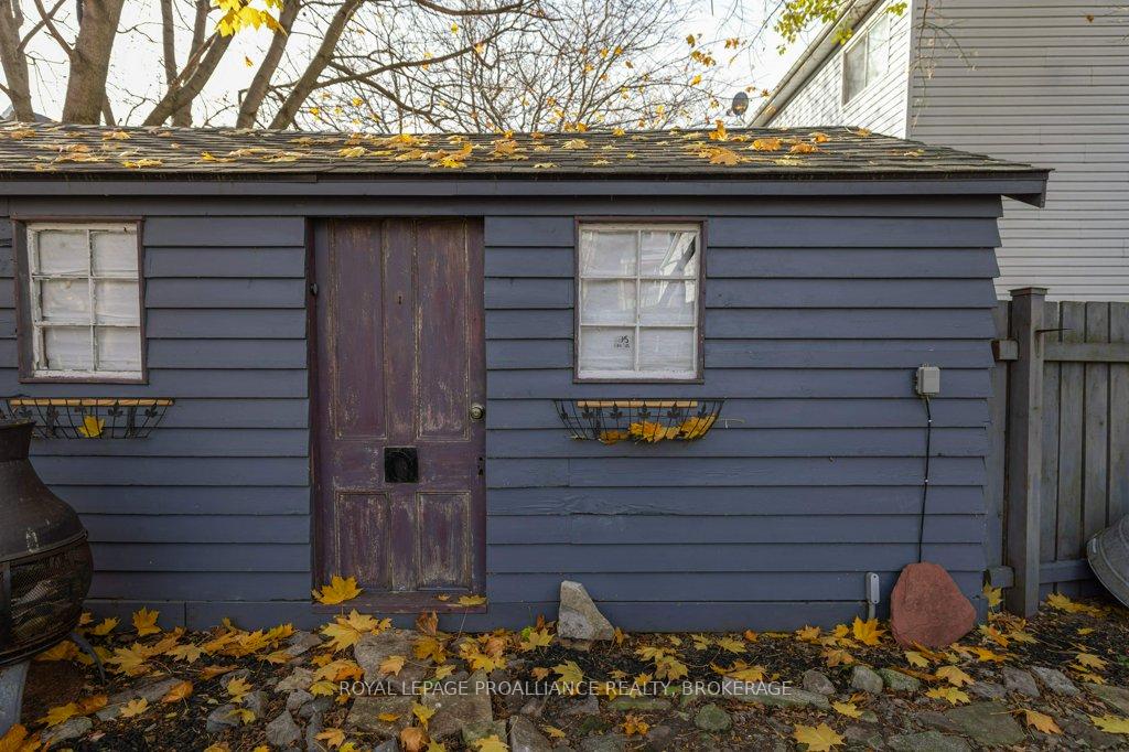 Photo 8 of 163 Bagot Street, Kingston, Central City East — HOMEH
