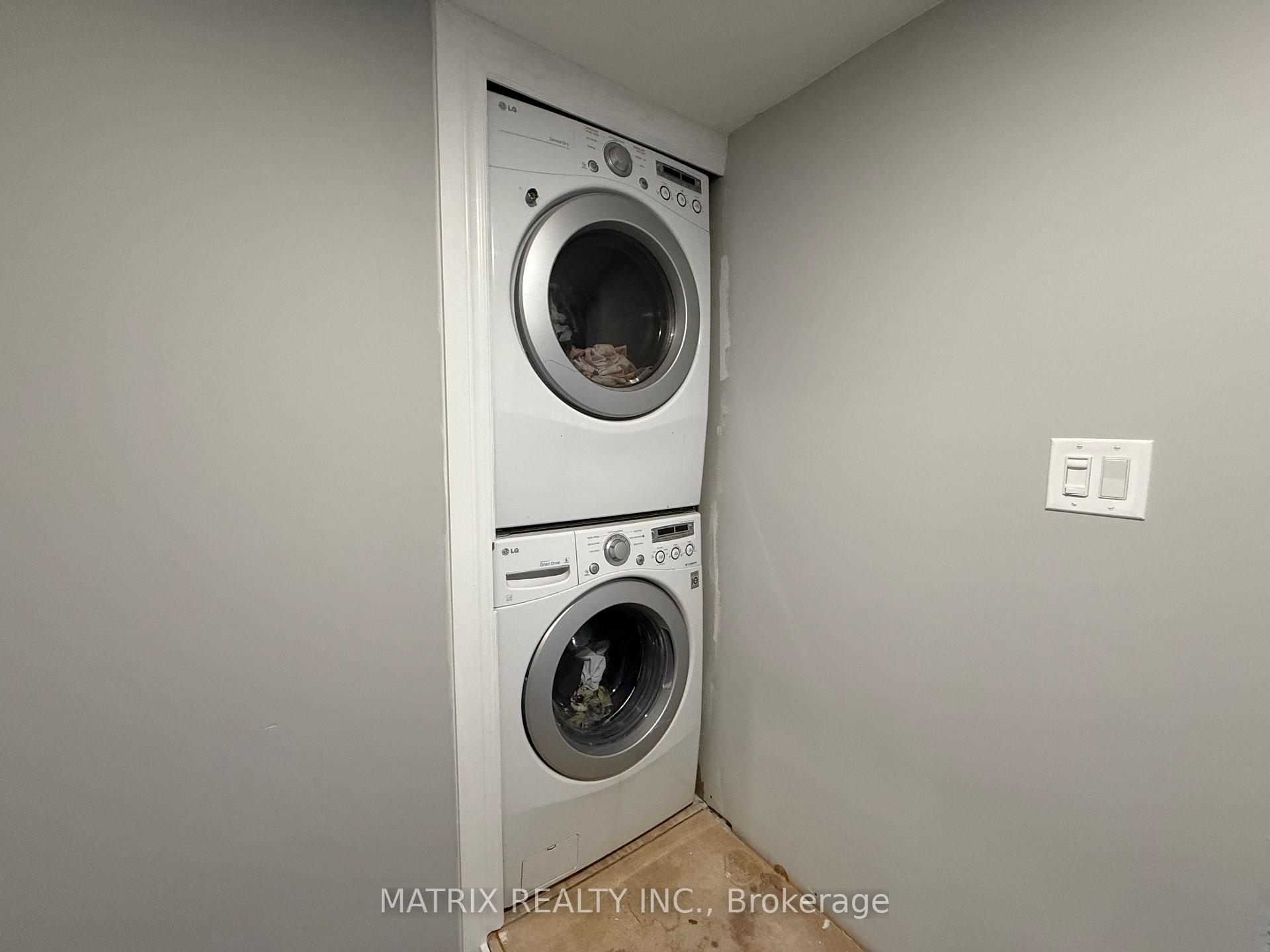 Photo 17 of 1595 Geta Circle, Pickering, Village East — HOMEH