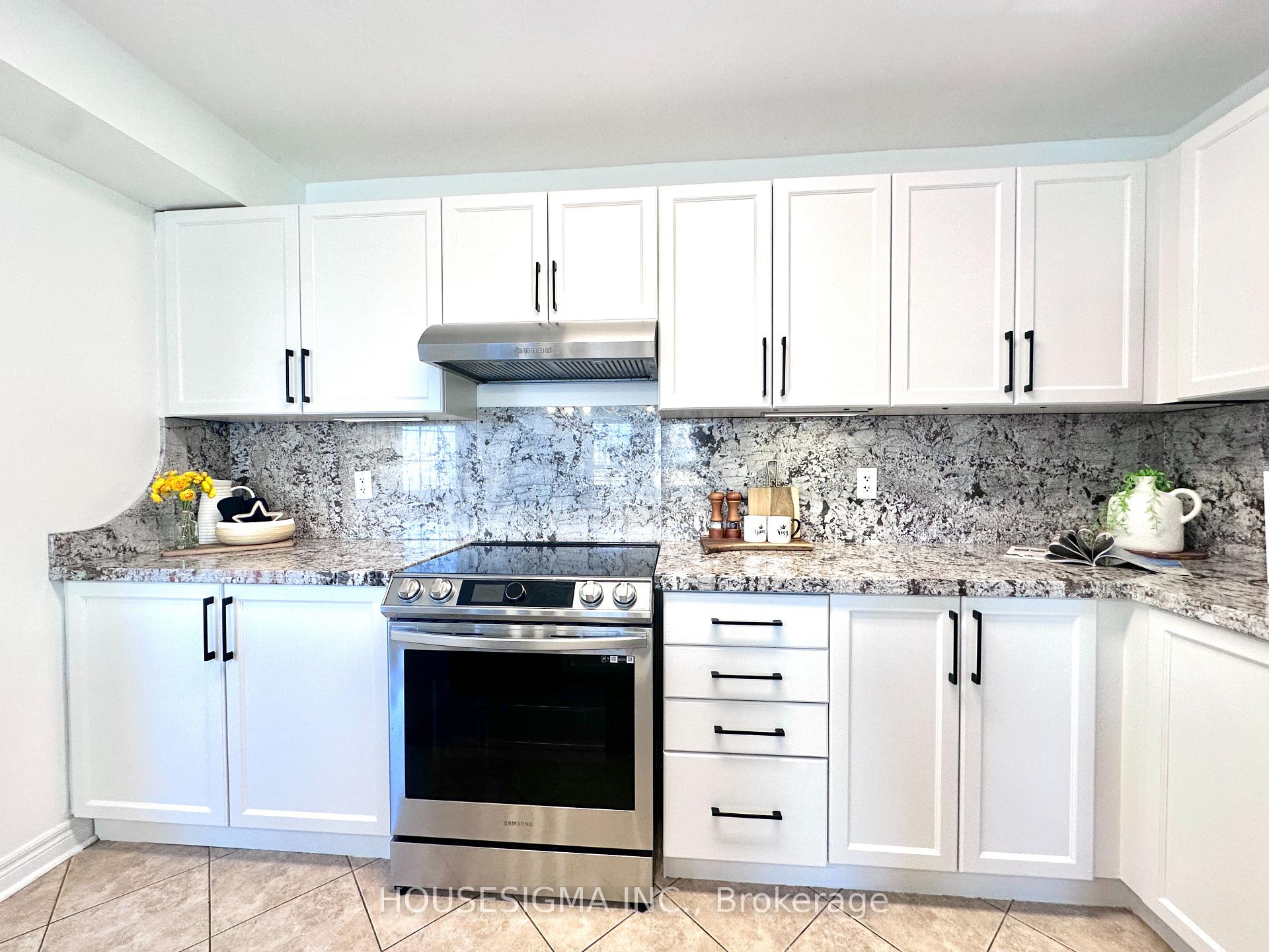 Photo 16 of 226 Dalgleish Gardens, Milton, Scott — HOMEH