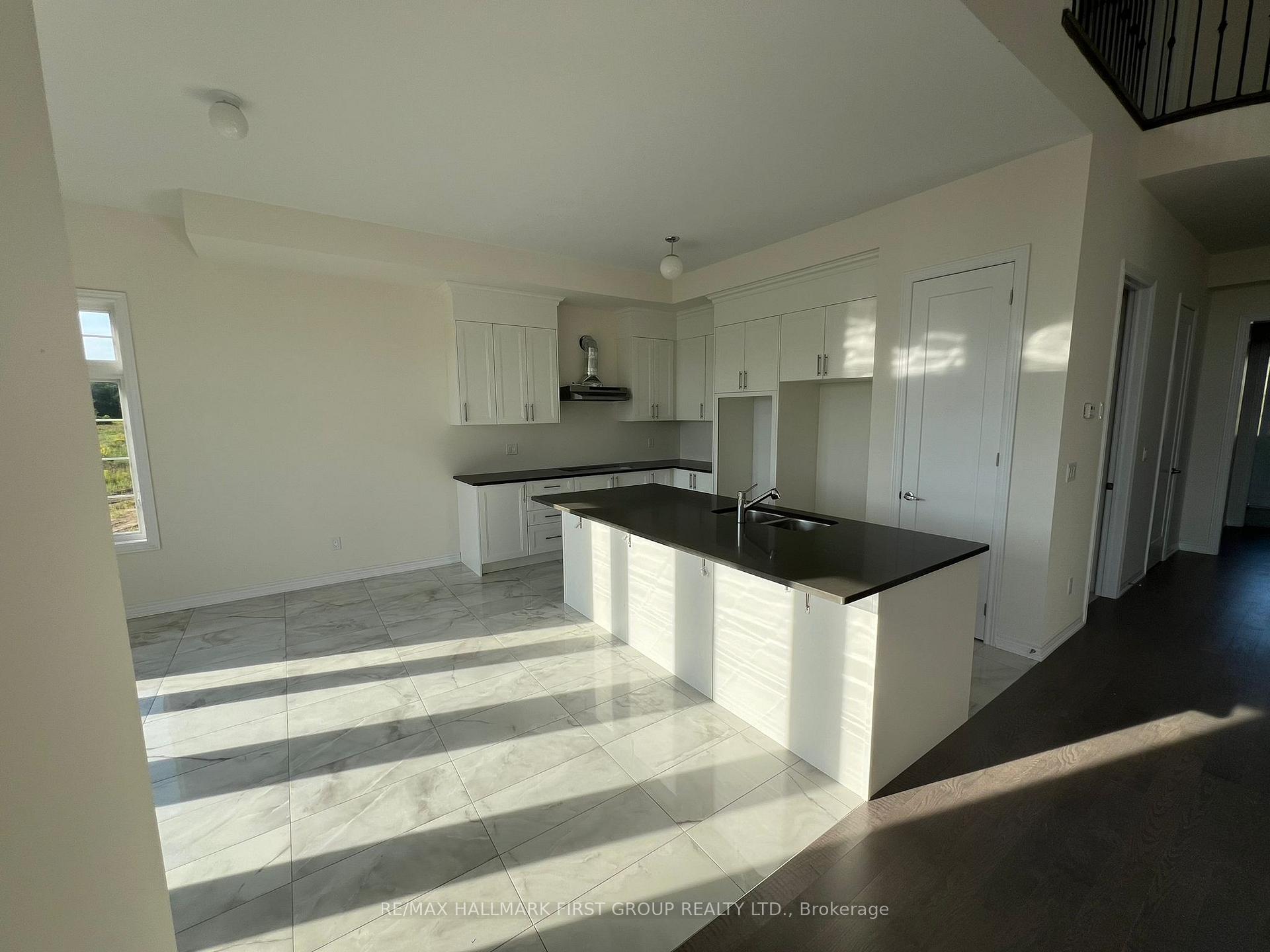 Photo 5 of 12 Blue Heron Drive, Quinte West, Sidney Ward — HOMEH