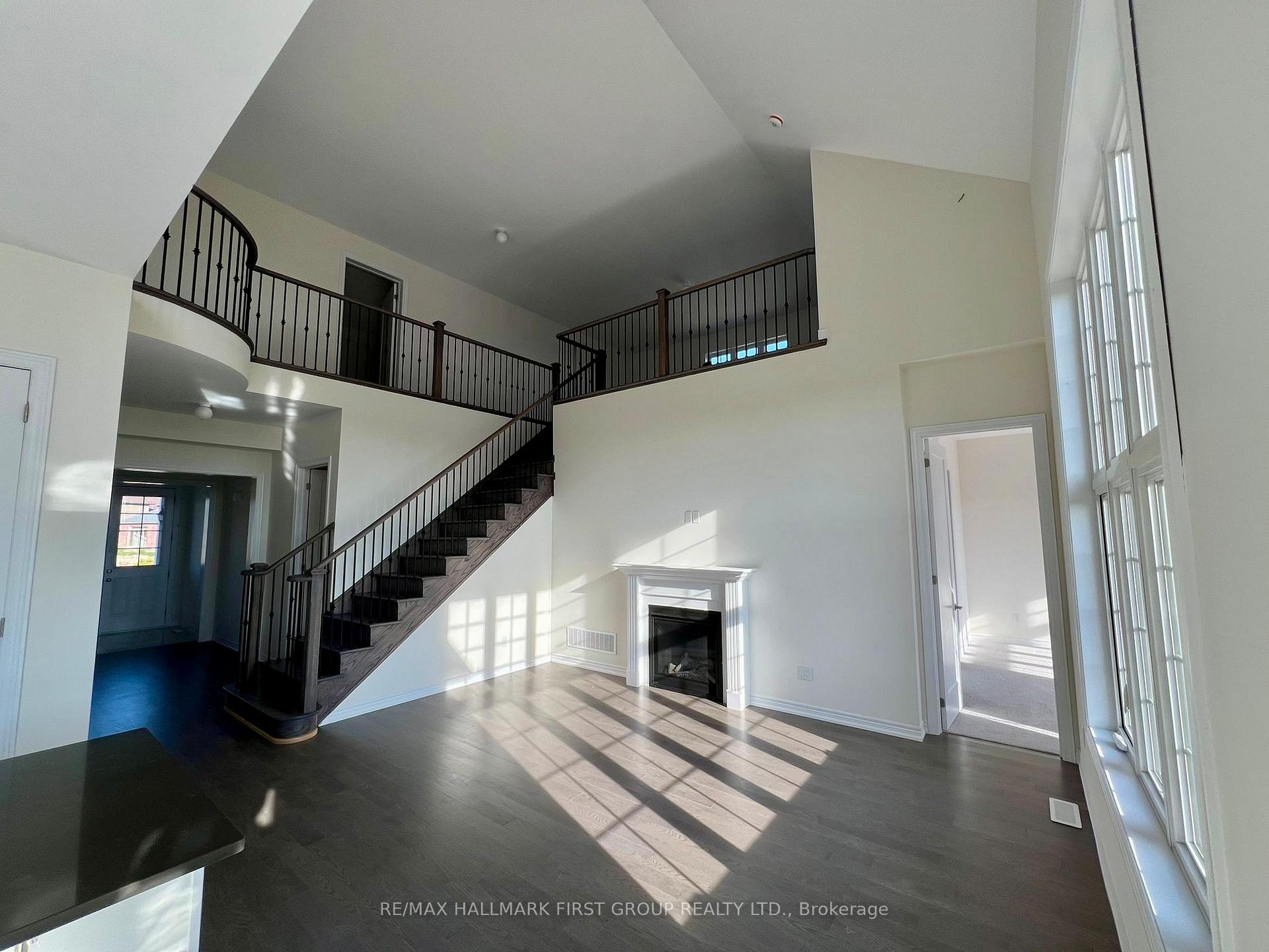 Photo 10 of 12 Blue Heron Drive, Quinte West, Sidney Ward — HOMEH