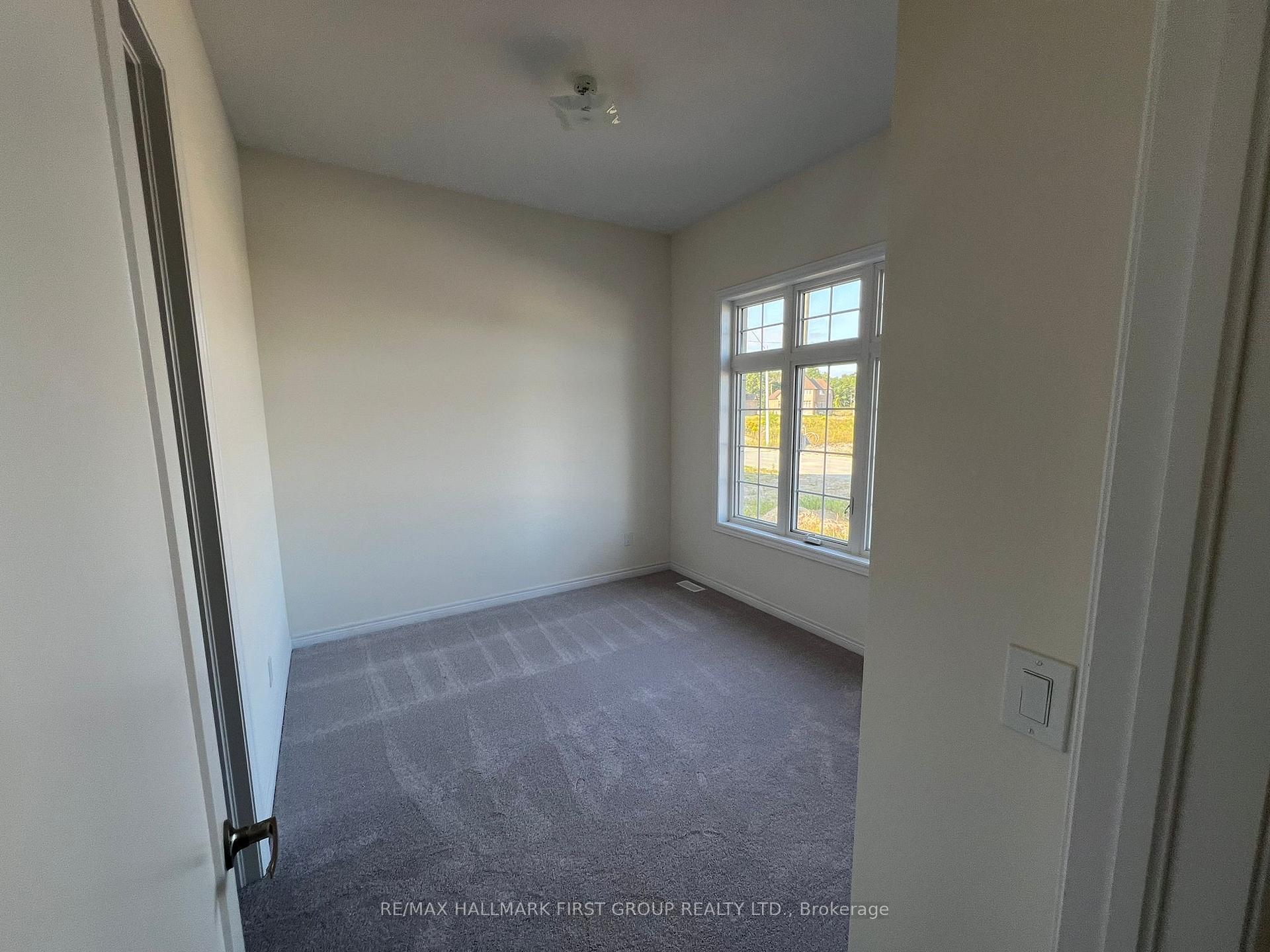 Photo 11 of 12 Blue Heron Drive, Quinte West, Sidney Ward — HOMEH
