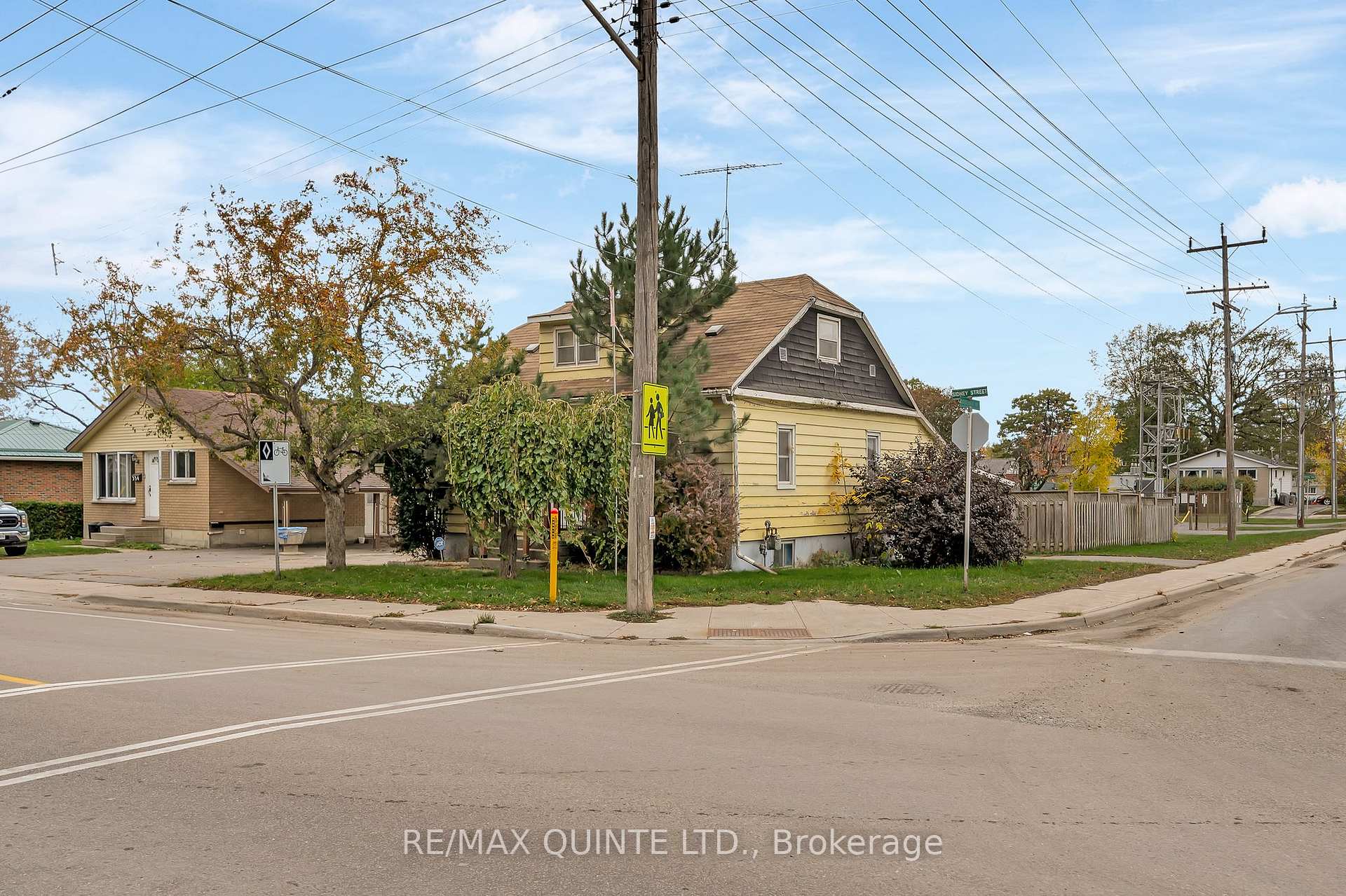 Photo 1 of 336 Sidney Street, Quinte West, Trenton Ward — HOMEH