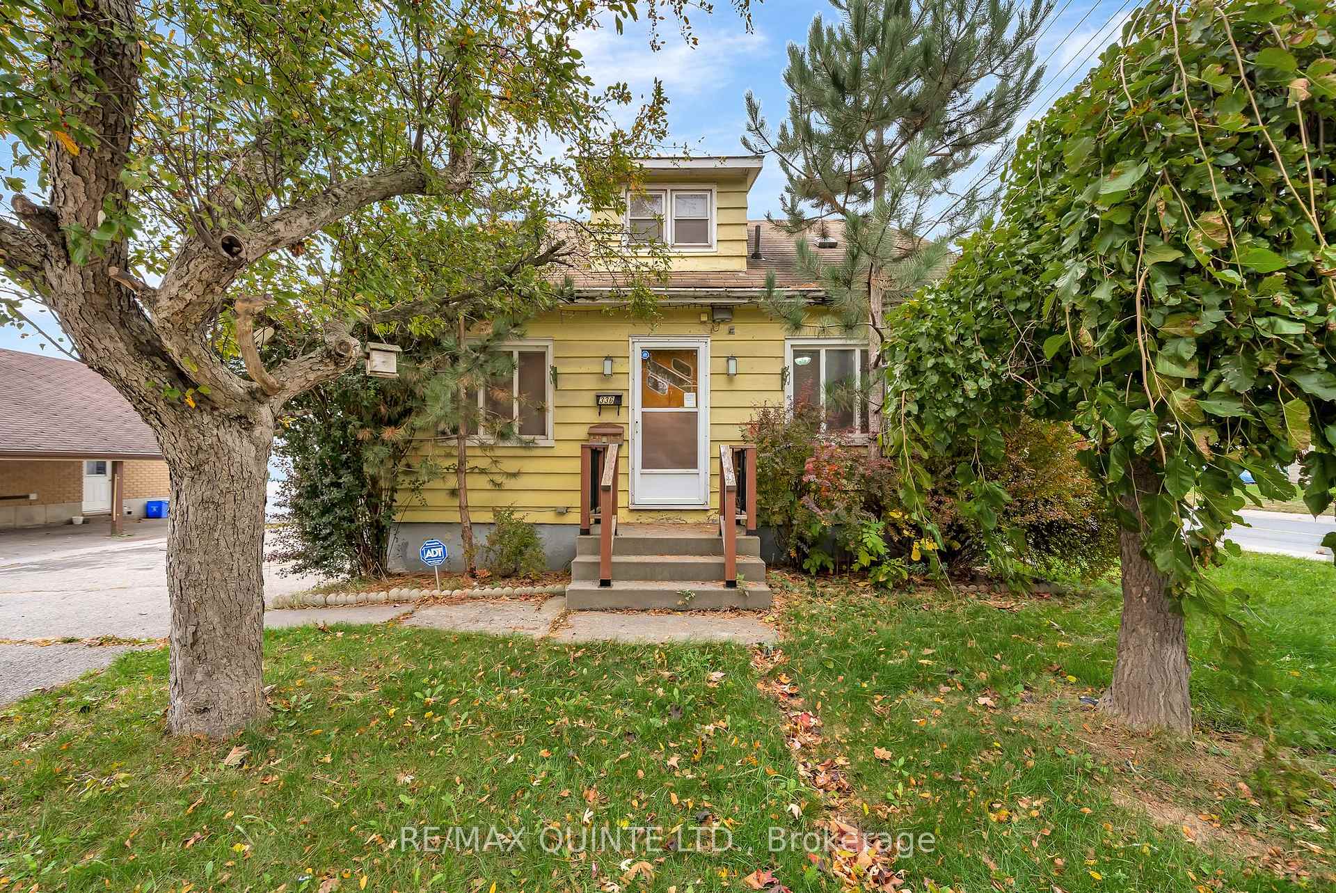 Photo 5 of 336 Sidney Street, Quinte West, Trenton Ward — HOMEH
