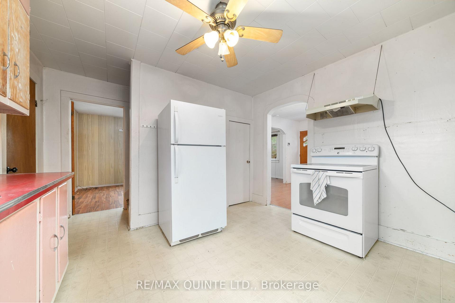 Photo 11 of 336 Sidney Street, Quinte West, Trenton Ward — HOMEH