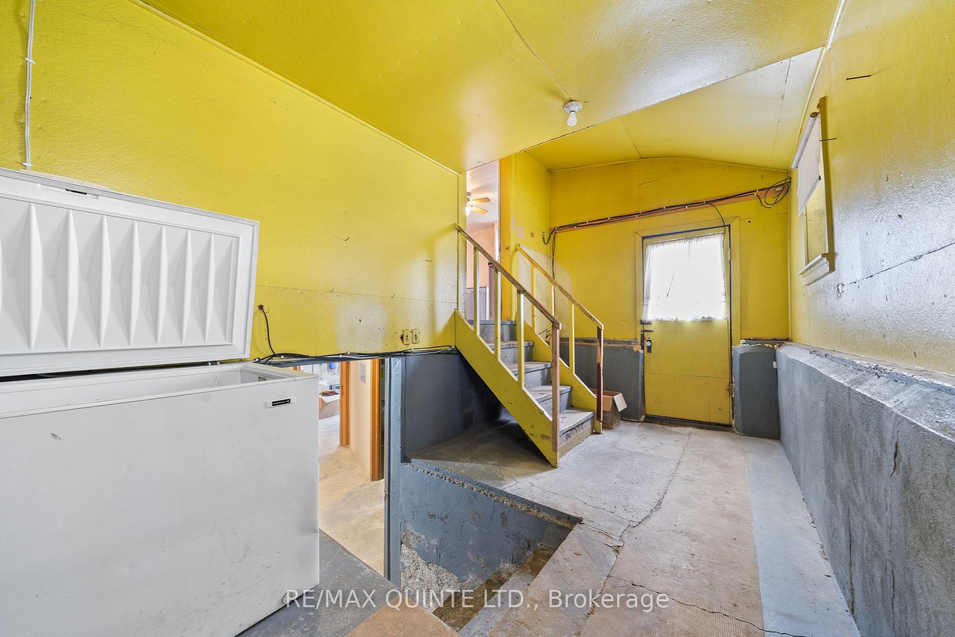 Photo 19 of 336 Sidney Street, Quinte West, Trenton Ward — HOMEH