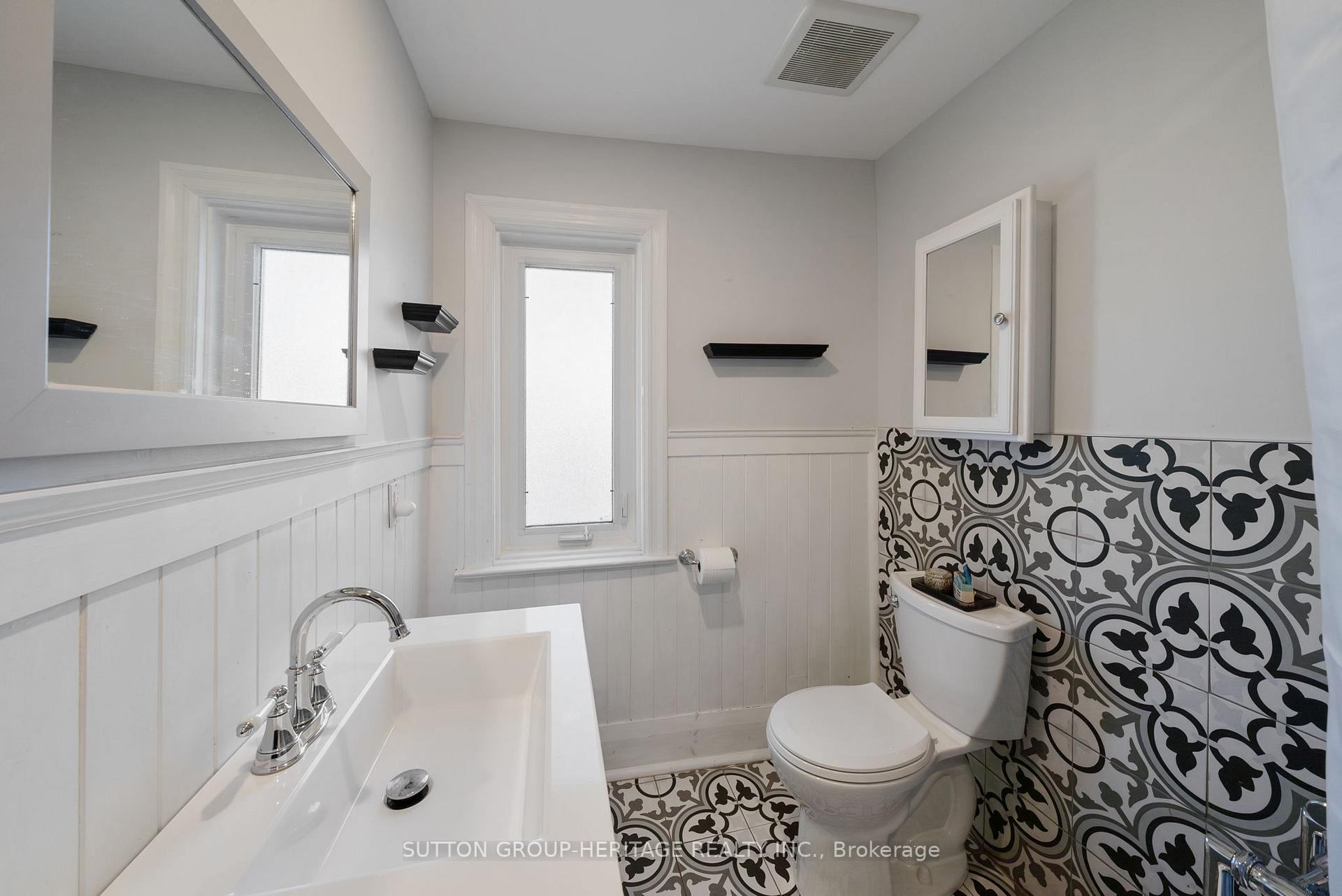 Photo 24 of 637 Masson Street, Oshawa, O'Neill — HOMEH