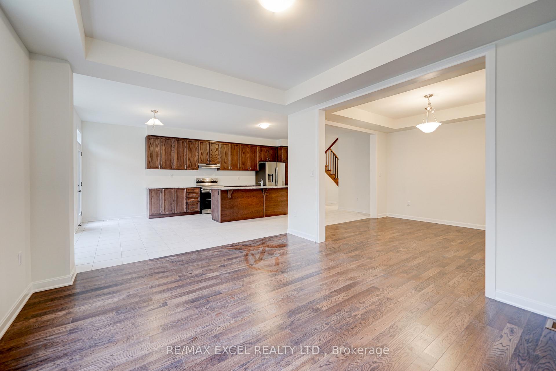 Photo 15 of 1406 Longspur Trail, Pickering, Rural Pickering — HOMEH