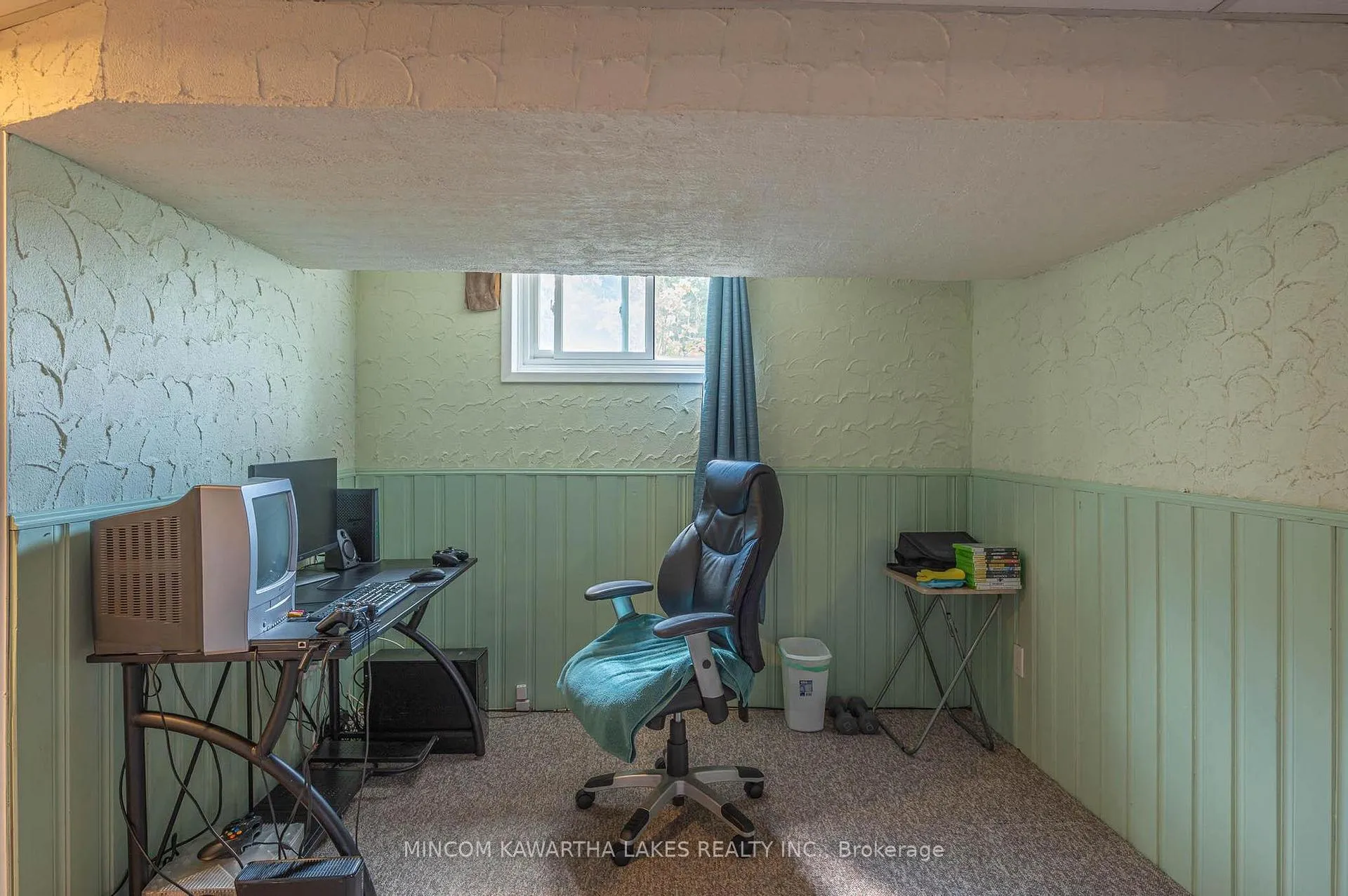 Photo 168 of 919 Sydenham Road, Peterborough, Ashburnham Ward 4 — HOMEH