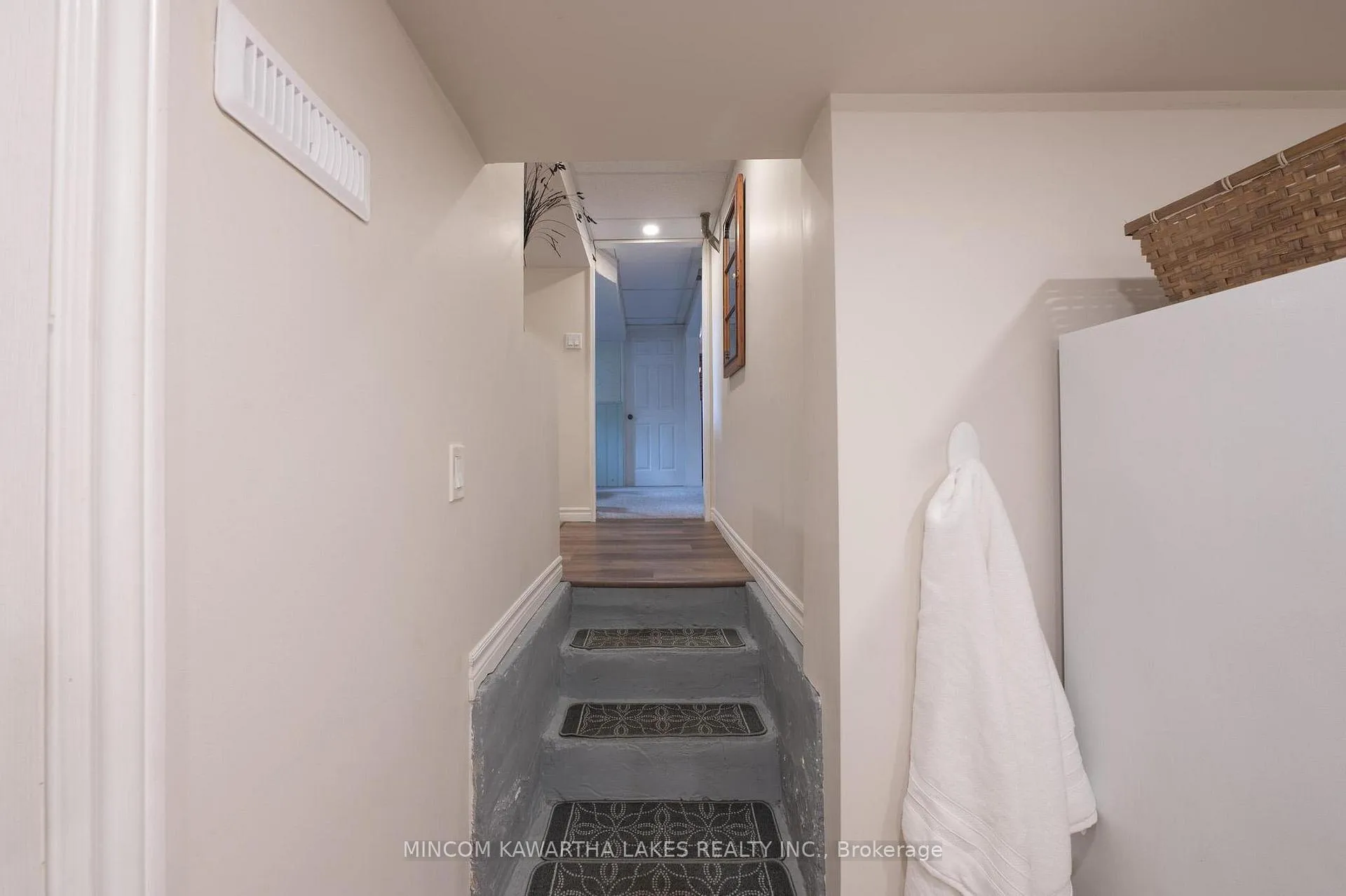 Photo 227 of 919 Sydenham Road, Peterborough, Ashburnham Ward 4 — HOMEH