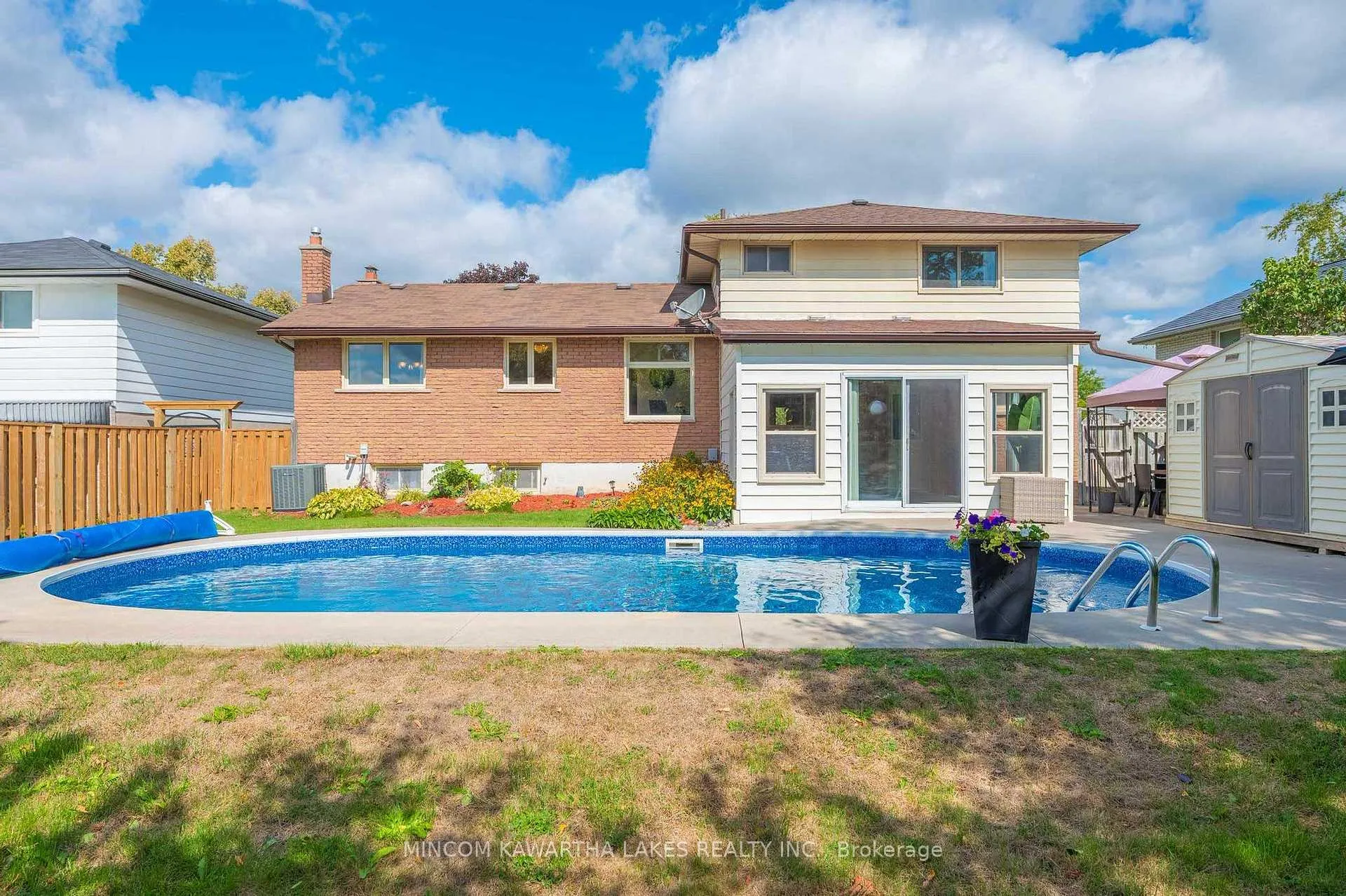 Photo 303 of 919 Sydenham Road, Peterborough, Ashburnham Ward 4 — HOMEH