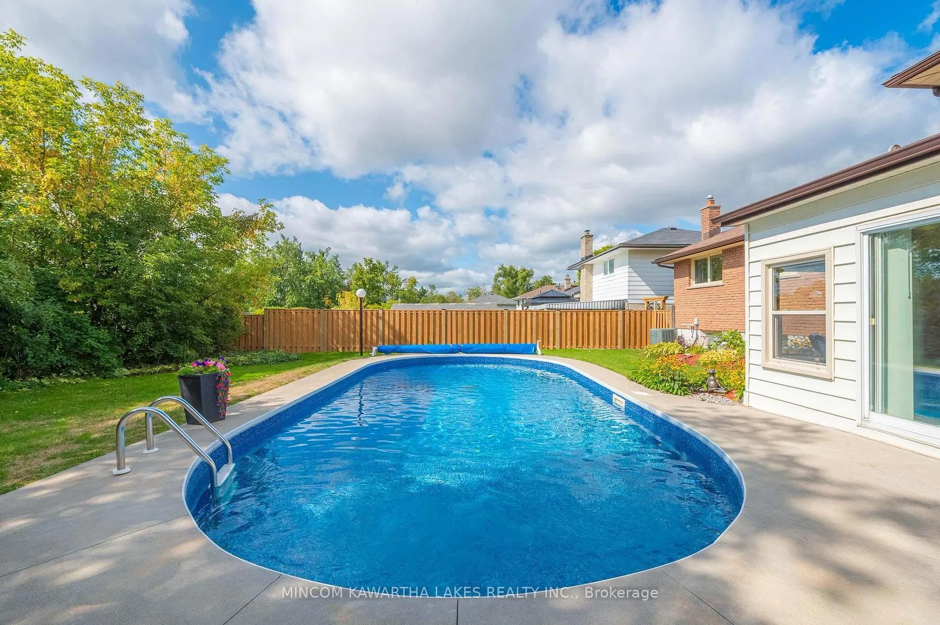 Photo 316 of 919 Sydenham Road, Peterborough, Ashburnham Ward 4 — HOMEH