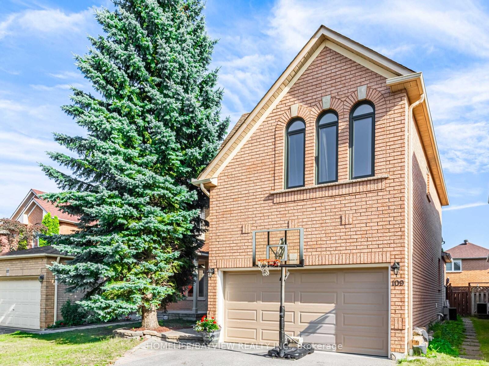 Photo 2 of 109 Thicket Crescent, Pickering, Highbush — HOMEH