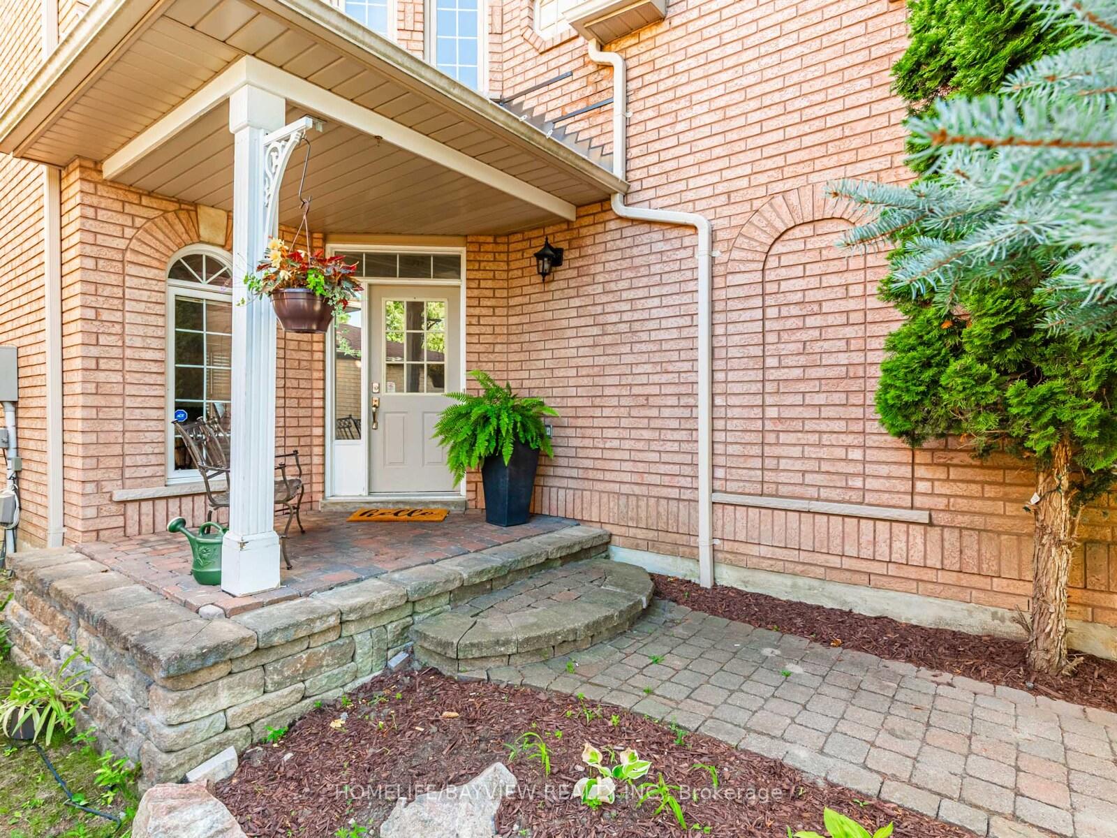 Photo 3 of 109 Thicket Crescent, Pickering, Highbush — HOMEH
