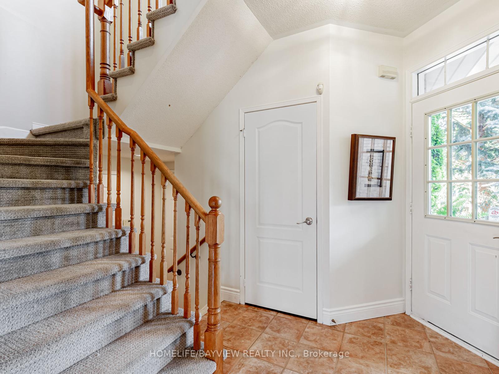Photo 4 of 109 Thicket Crescent, Pickering, Highbush — HOMEH