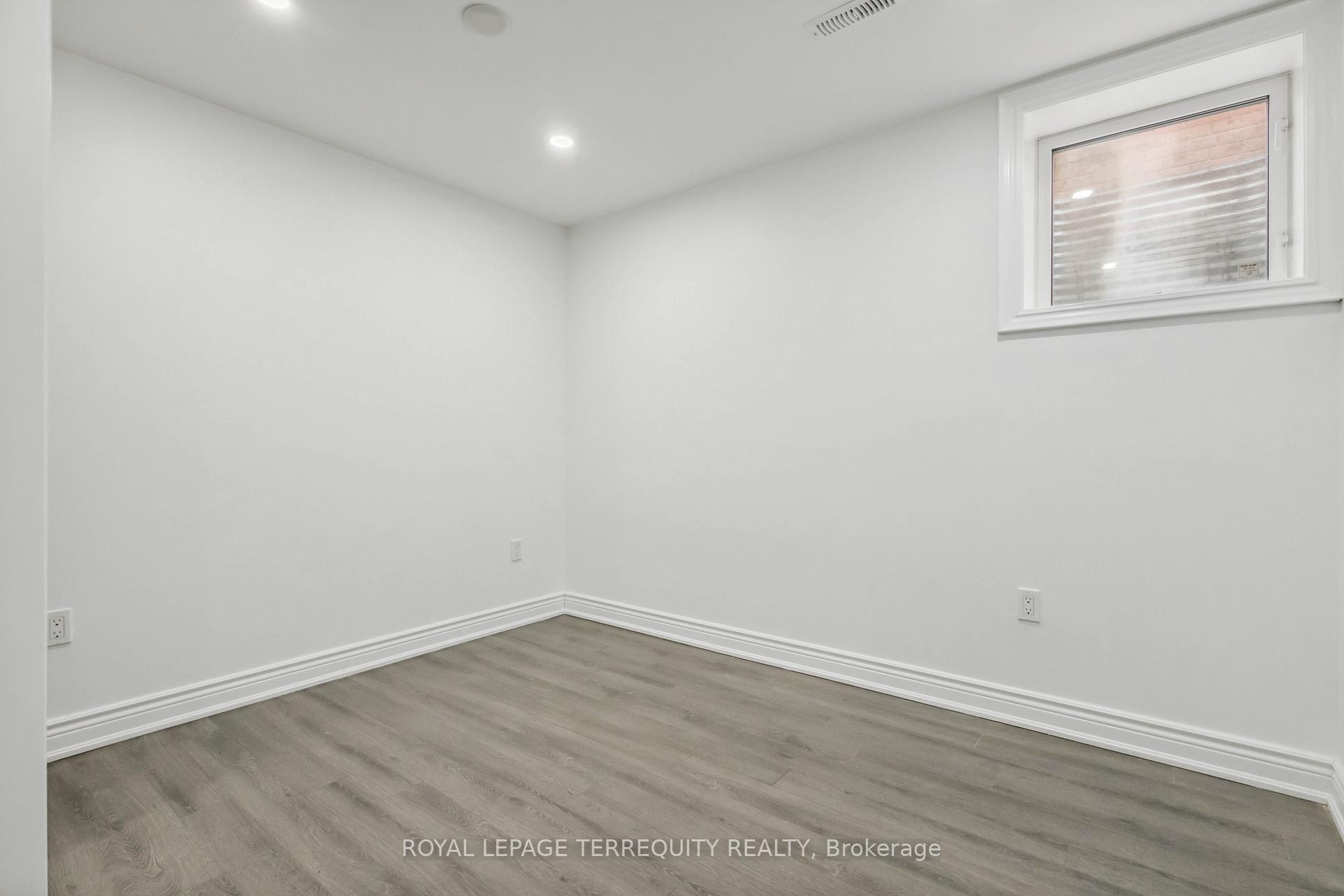 Photo 3 of Unit BSMT, 1284 Dartmoor Street, Oshawa, Eastdale — HOMEH