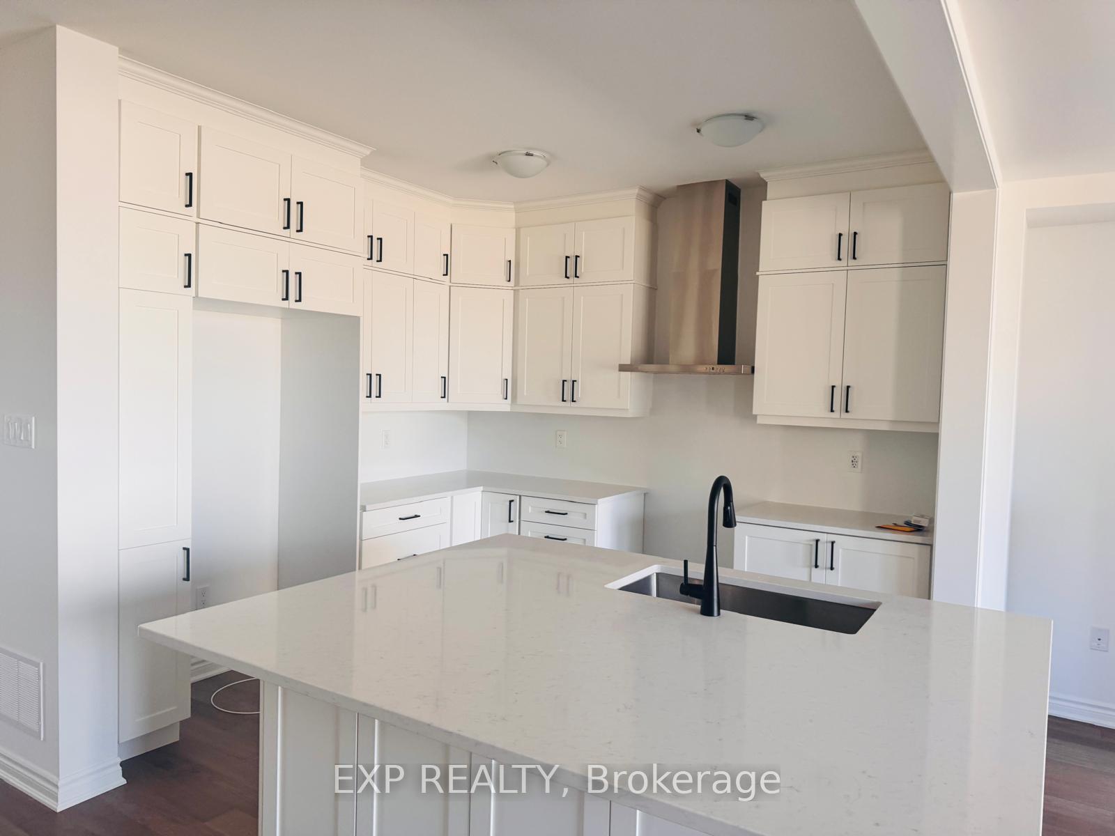Photo 11 of 304 Marigold Court, Milton, Walker — HOMEH