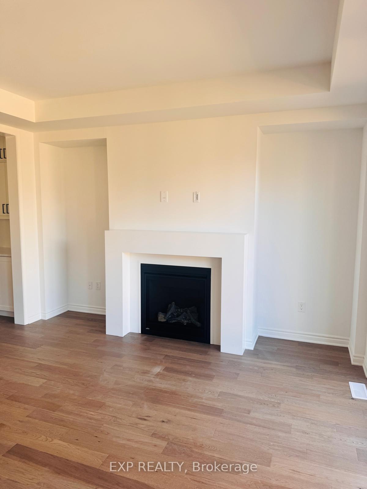 Photo 12 of 304 Marigold Court, Milton, Walker — HOMEH