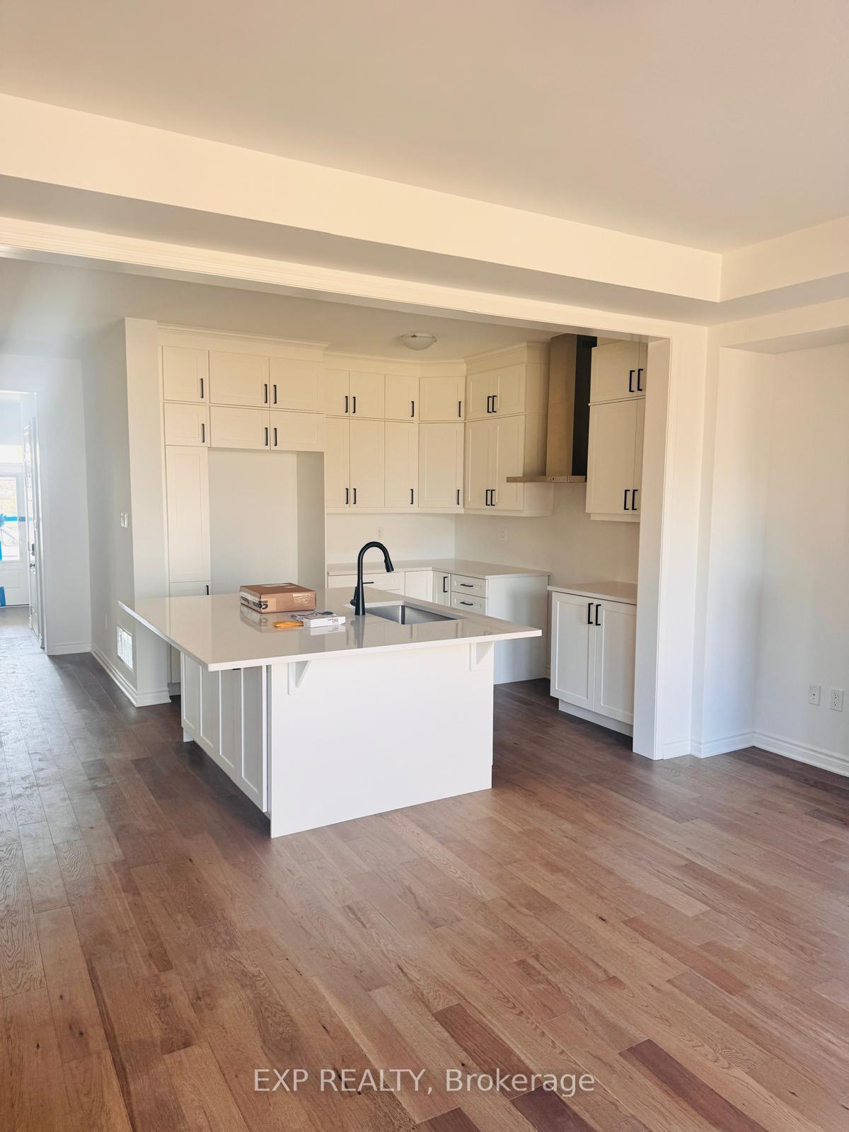Photo 13 of 304 Marigold Court, Milton, Walker — HOMEH