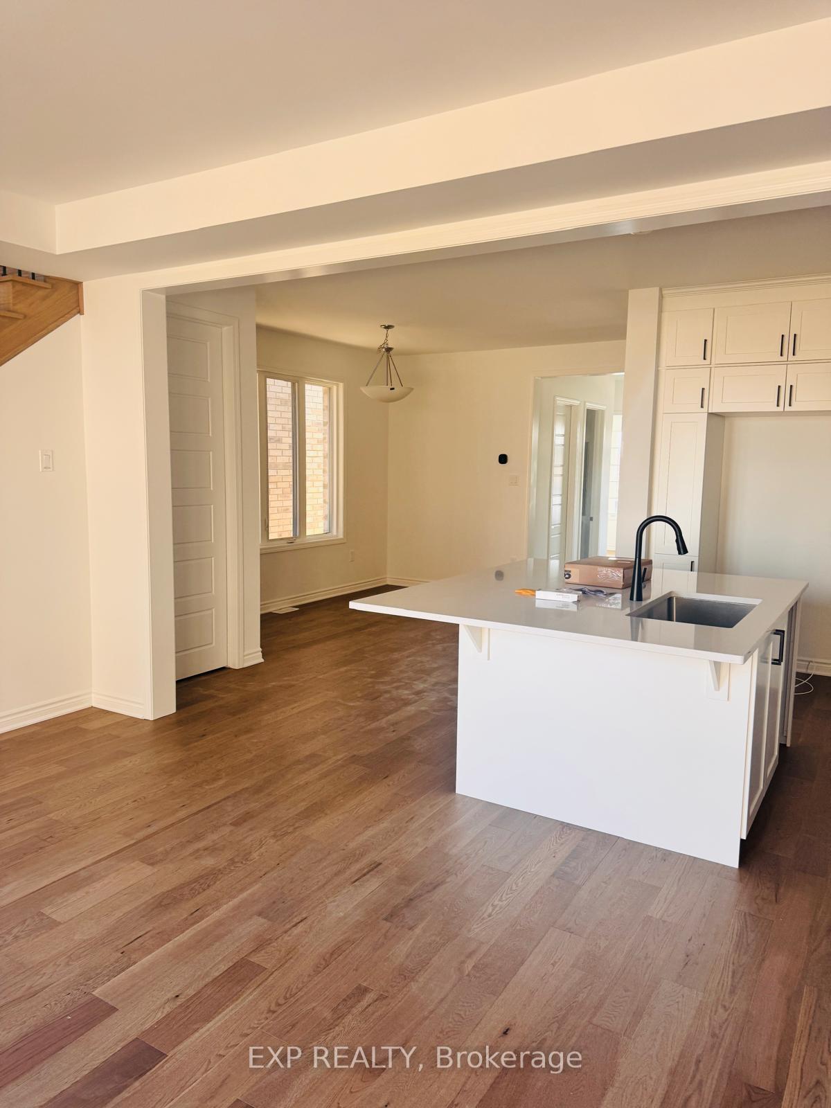 Photo 37 of 304 Marigold Court, Milton, Walker — HOMEH