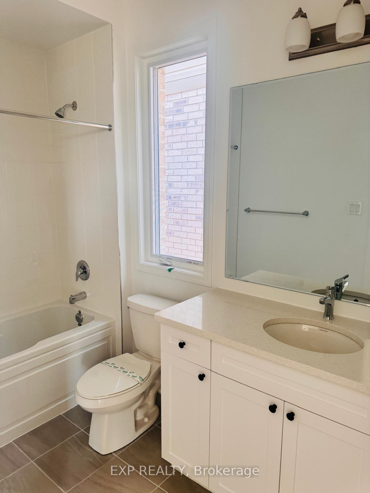 Photo 38 of 304 Marigold Court, Milton, Walker — HOMEH