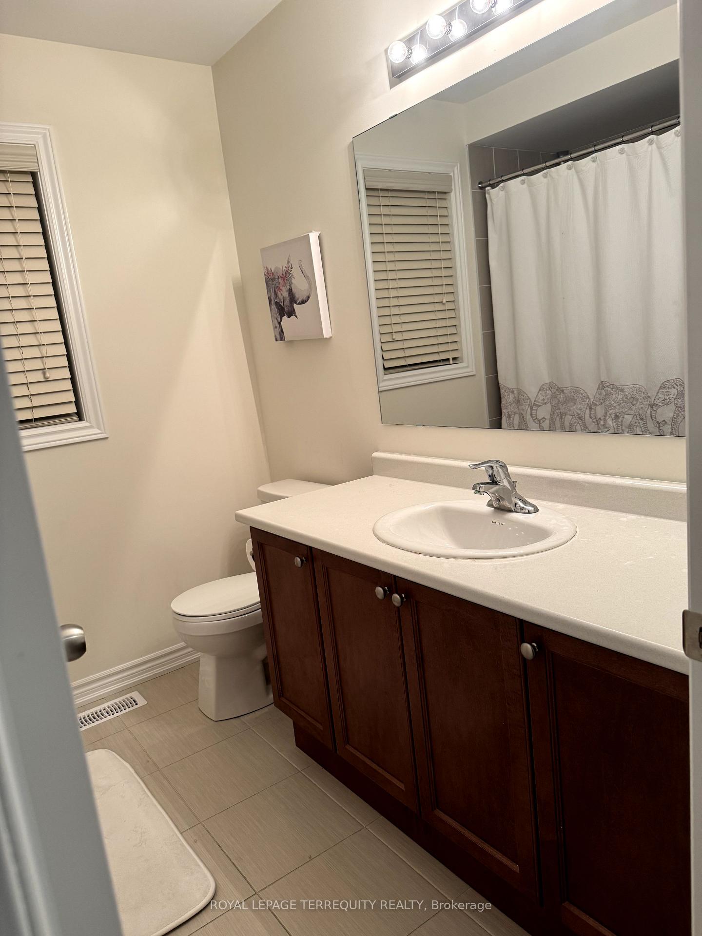 Photo 7 of 1094 Skyridge Boulevard, Pickering, Rural Pickering — HOMEH