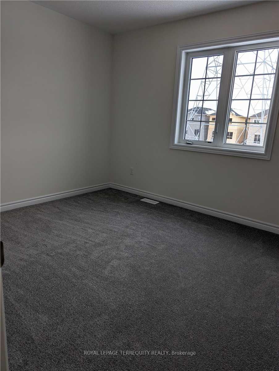 Photo 26 of 1094 Skyridge Boulevard, Pickering, Rural Pickering — HOMEH
