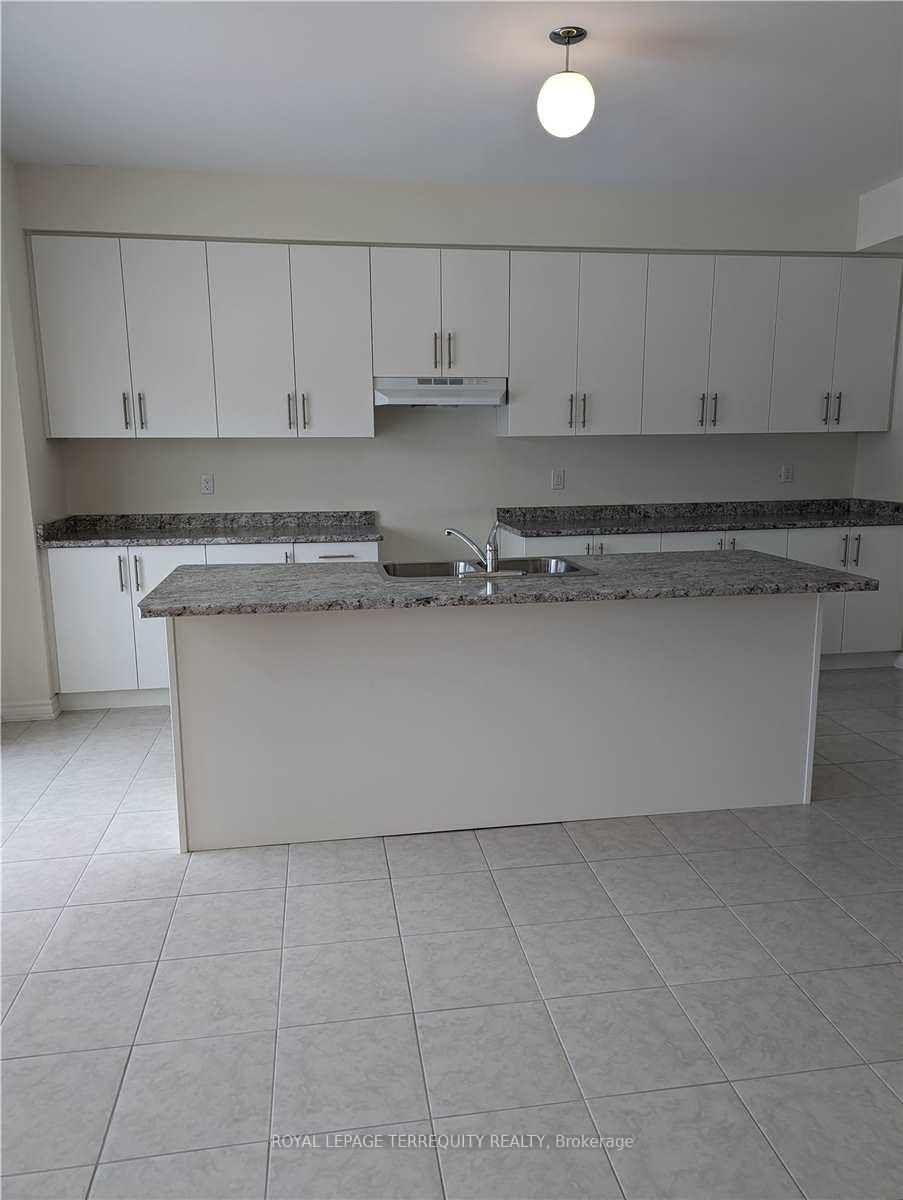 Photo 30 of 1094 Skyridge Boulevard, Pickering, Rural Pickering — HOMEH