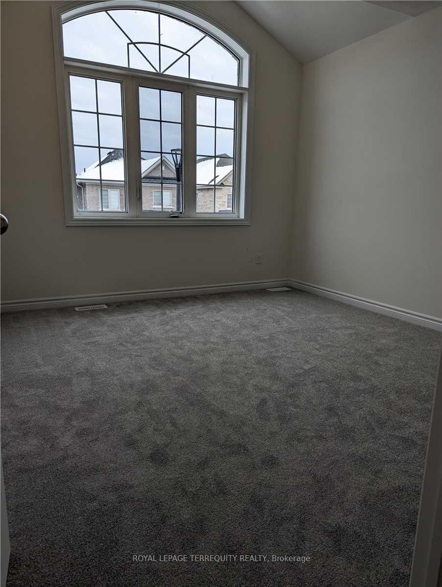 Photo 31 of 1094 Skyridge Boulevard, Pickering, Rural Pickering — HOMEH