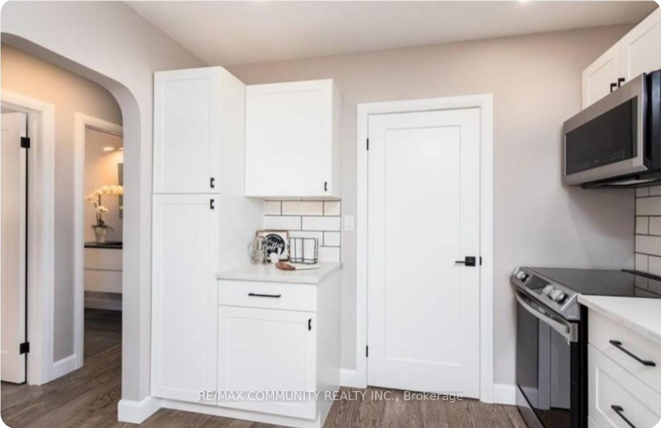 Photo 10 of 37 Edward Street, Quinte West, Trenton Ward — HOMEH