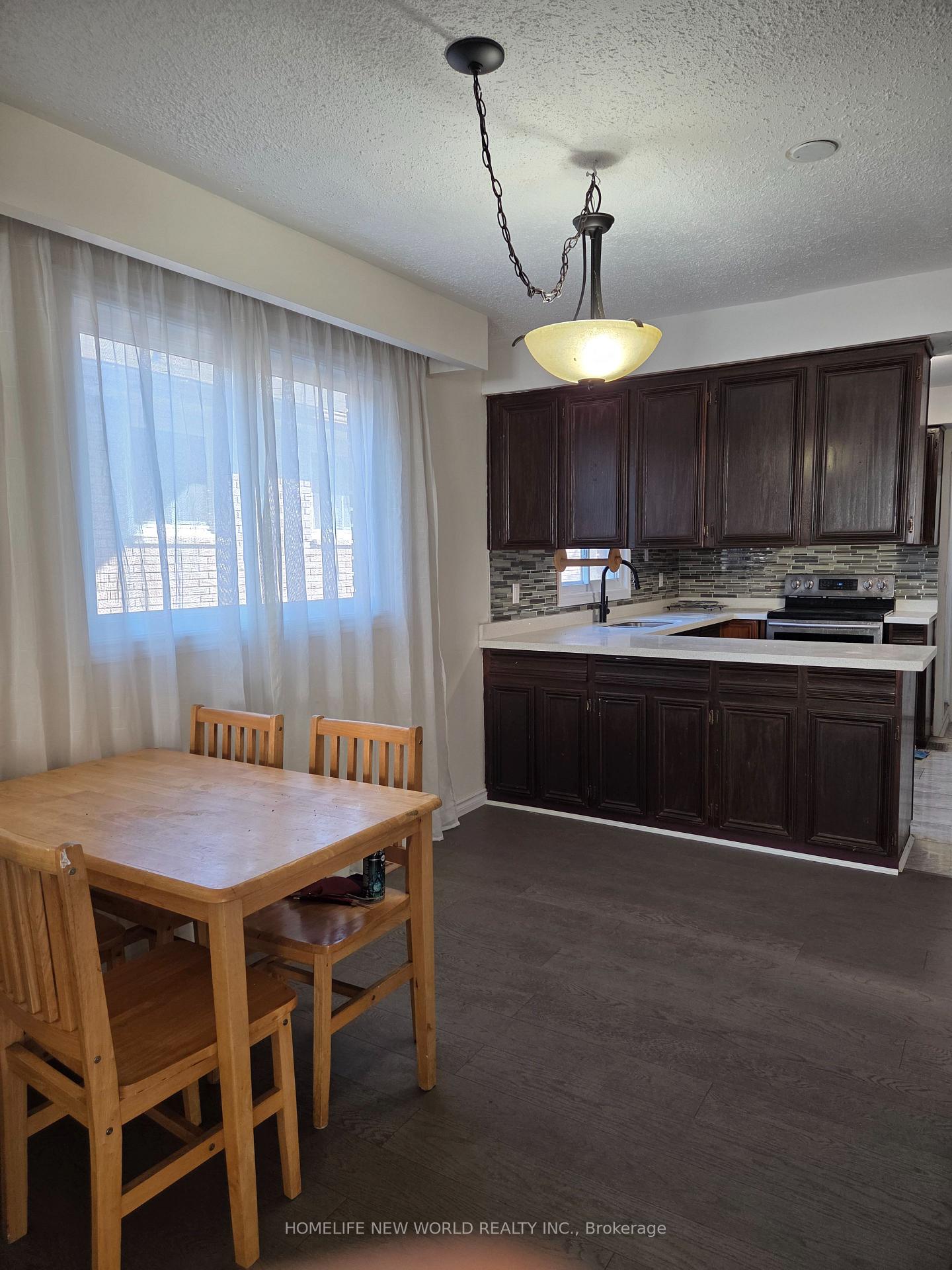 Photo 14 of 46 O'Neil Crescent, Quinte West, Trenton Ward — HOMEH