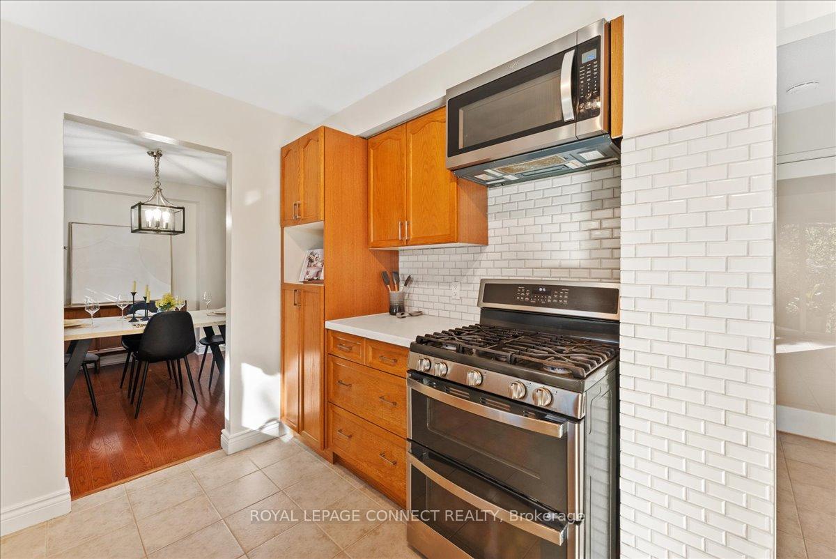 Photo 14 of 1800 Shadybrook Drive, Pickering, Amberlea — HOMEH
