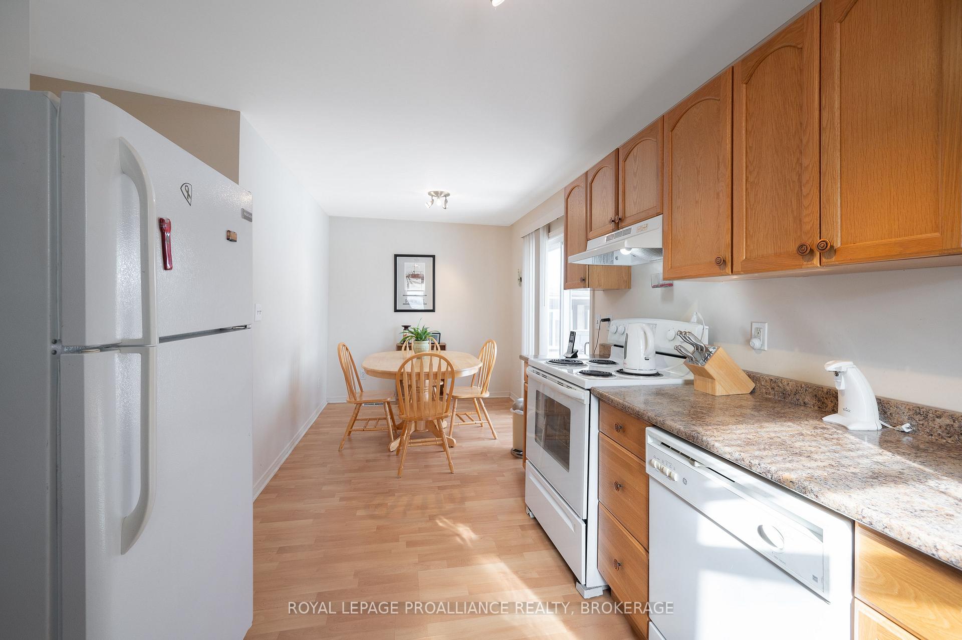 Photo 9 of 21 Day Street, Kingston, East of Sir John A. Blvd — HOMEH