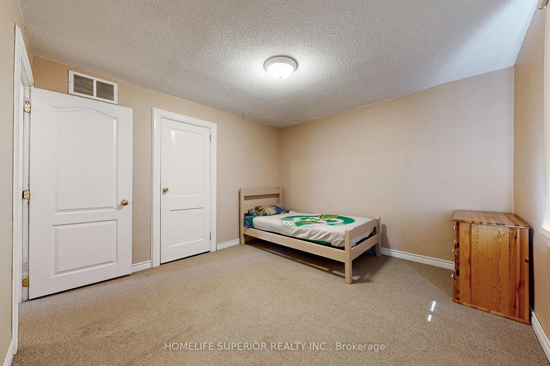 Photo 35 of 1450 Ritson Road N, Oshawa, Samac — HOMEH