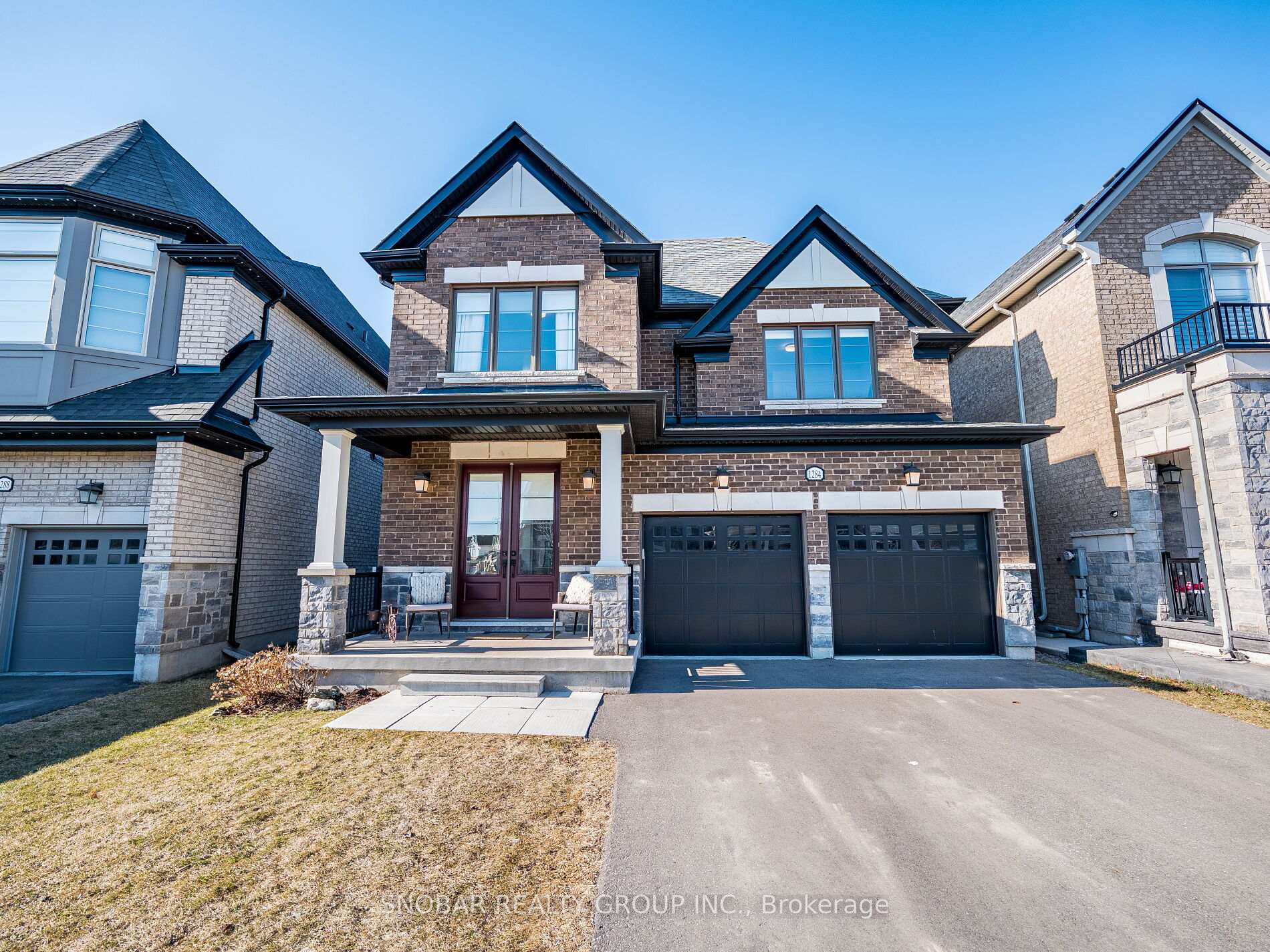 Front of 1284 Whitney Terrace