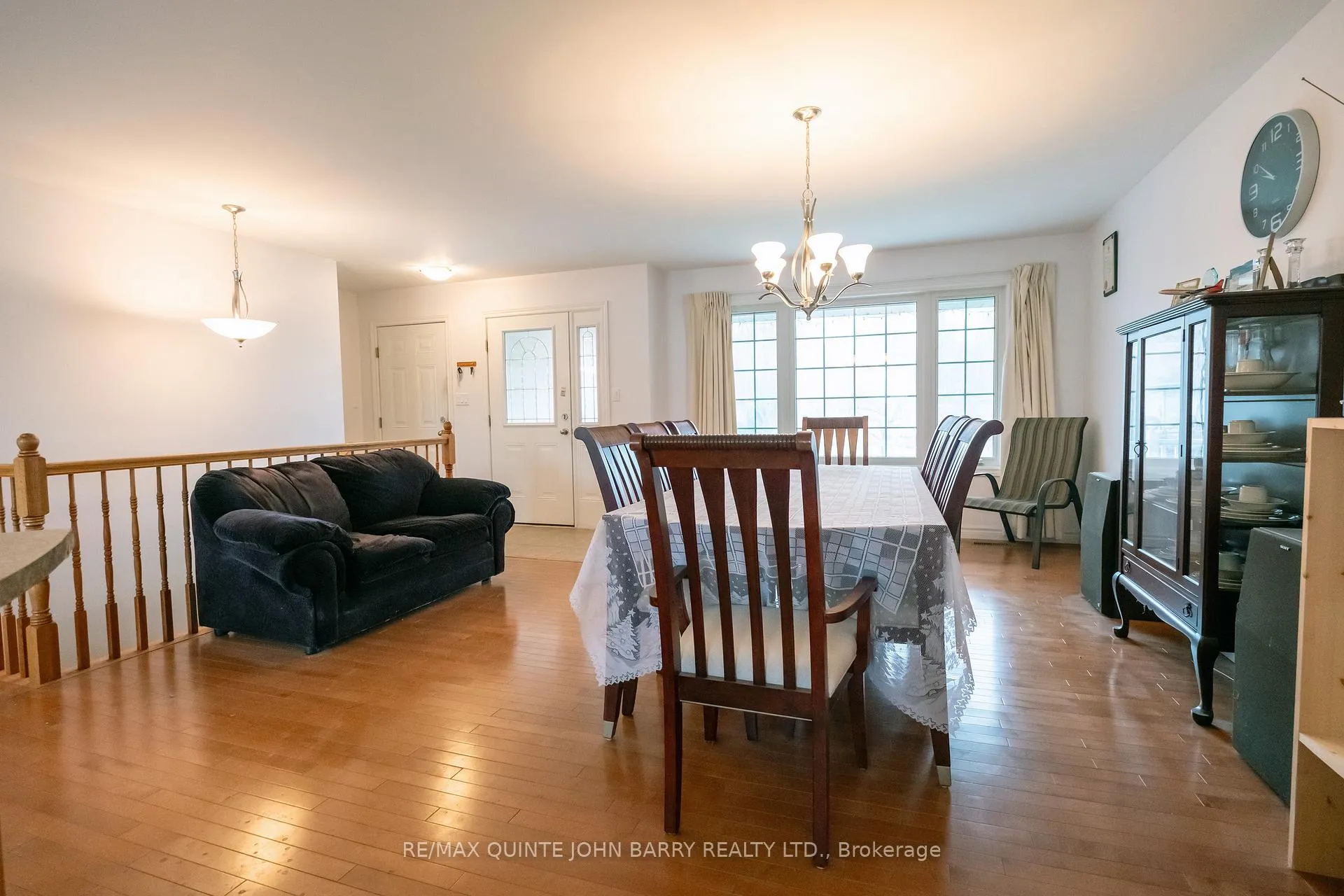 Photo 6 of 31 Cedar Creek Way, Quinte West, Frankford Ward — HOMEH