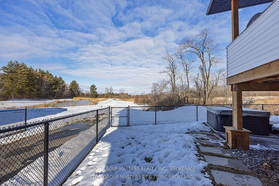 Photo 6 of 236 Mill Pond Place, Kingston, West of Sir John A. Blvd — HOMEH