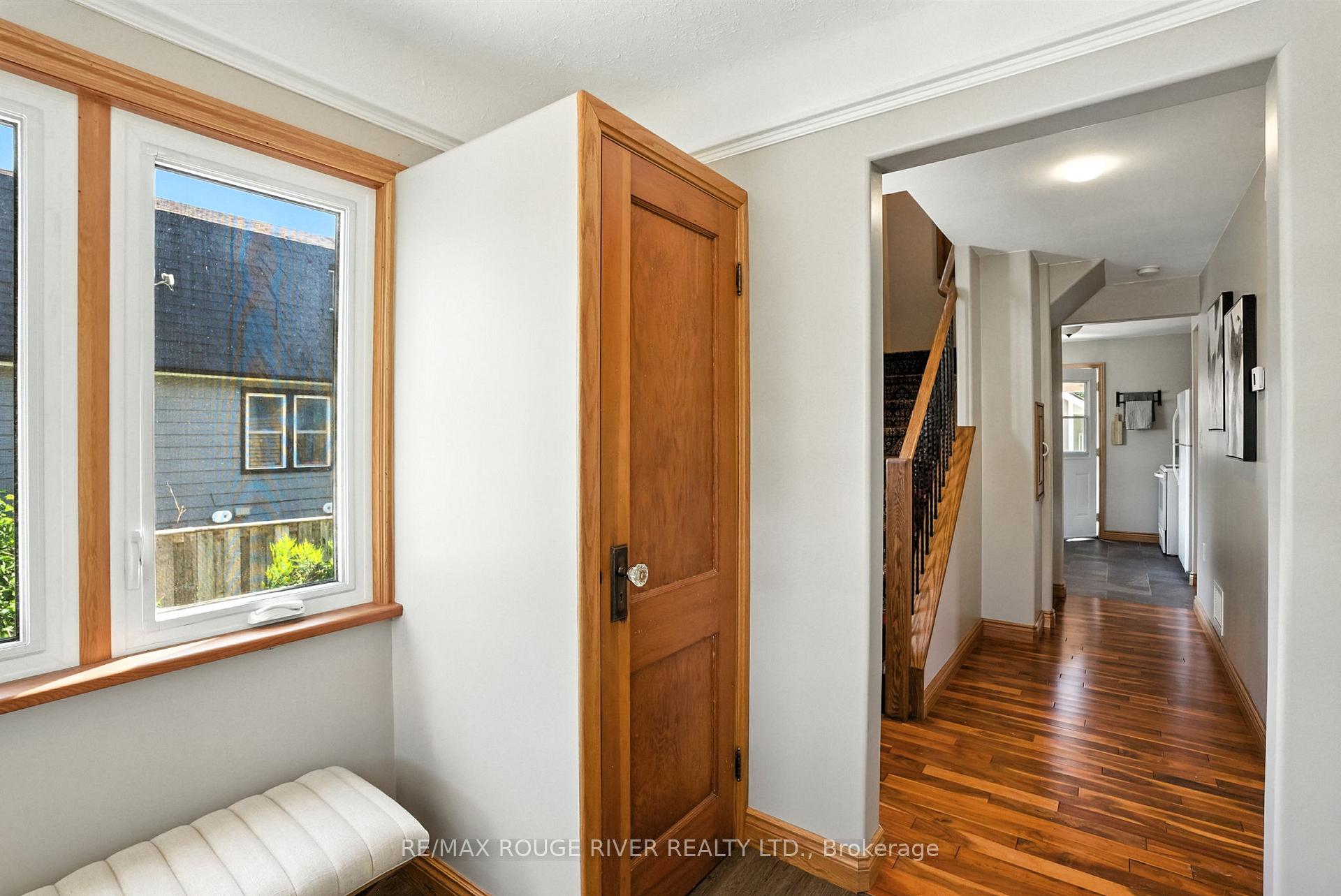 Photo 3 of 67 Orchard View Boulevard, Oshawa, Centennial — HOMEH