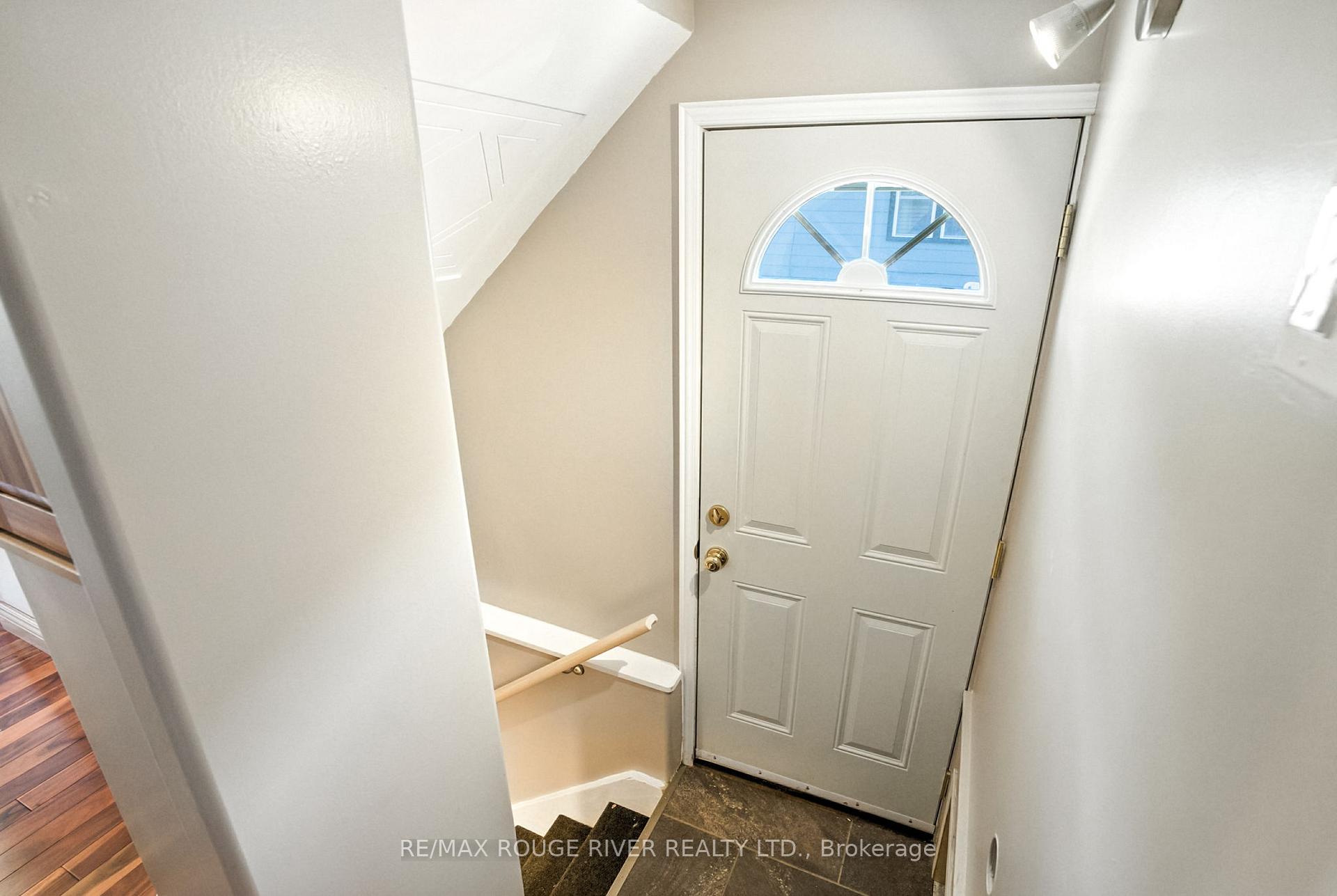 Photo 30 of 67 Orchard View Boulevard, Oshawa, Centennial — HOMEH