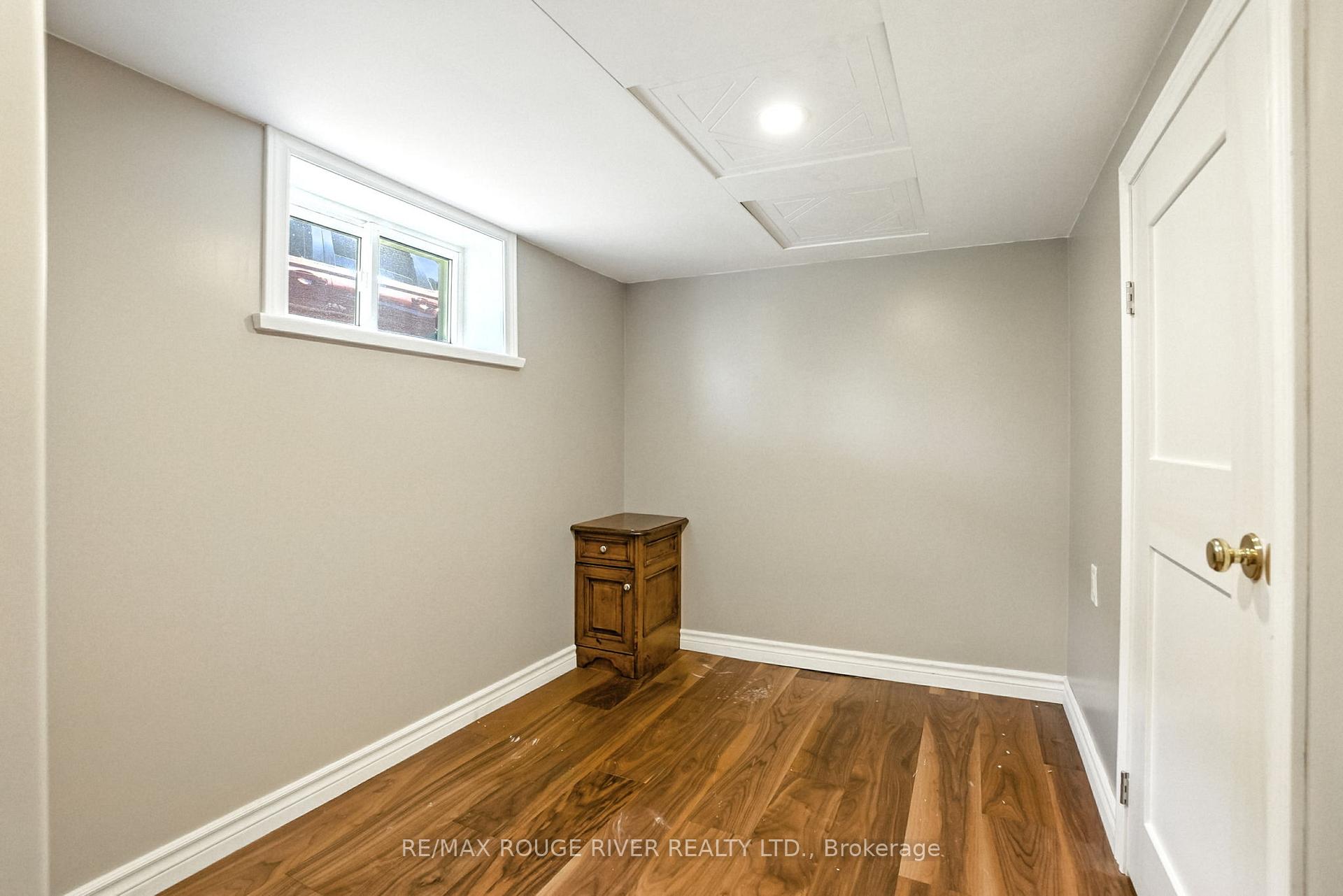 Photo 40 of 67 Orchard View Boulevard, Oshawa, Centennial — HOMEH
