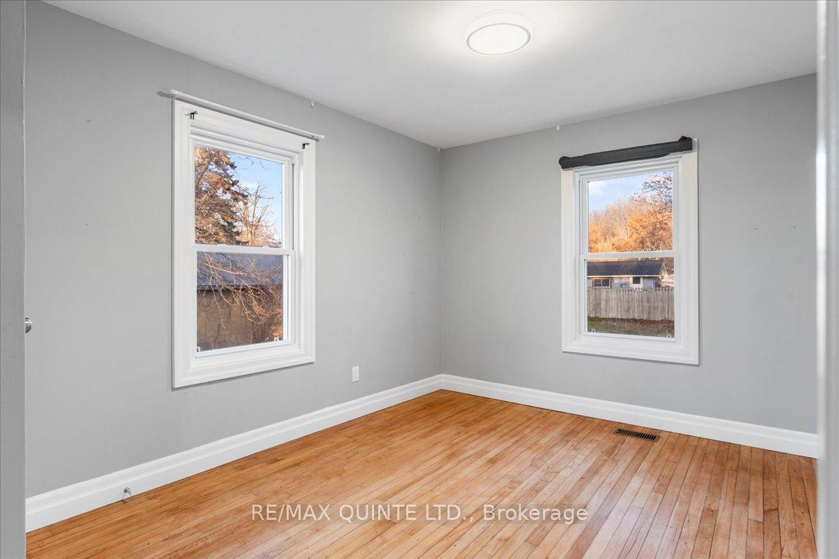 Photo 15 of 100 Whites Road, Quinte West, Sidney Ward — HOMEH