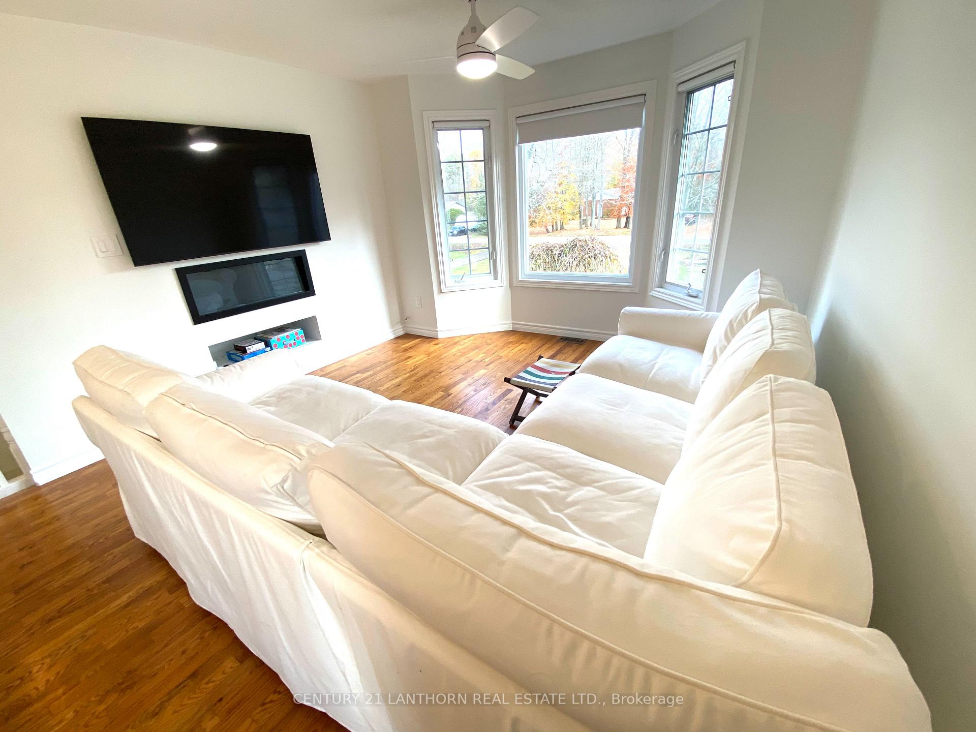 Photo 6 of 122 Parkview Road, Prince Edward County, Ameliasburg Ward — HOMEH