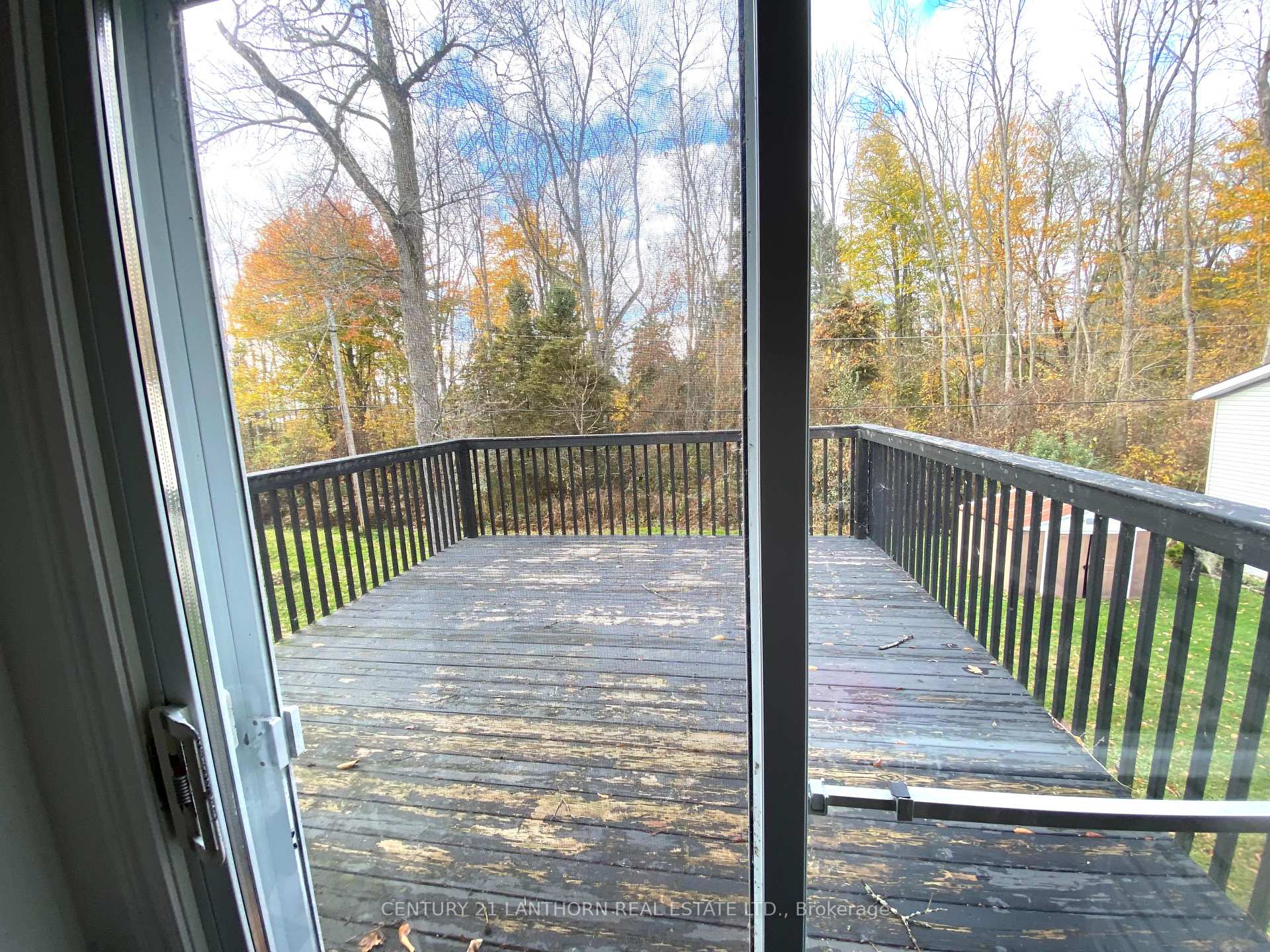 Photo 10 of 122 Parkview Road, Prince Edward County, Ameliasburg Ward — HOMEH