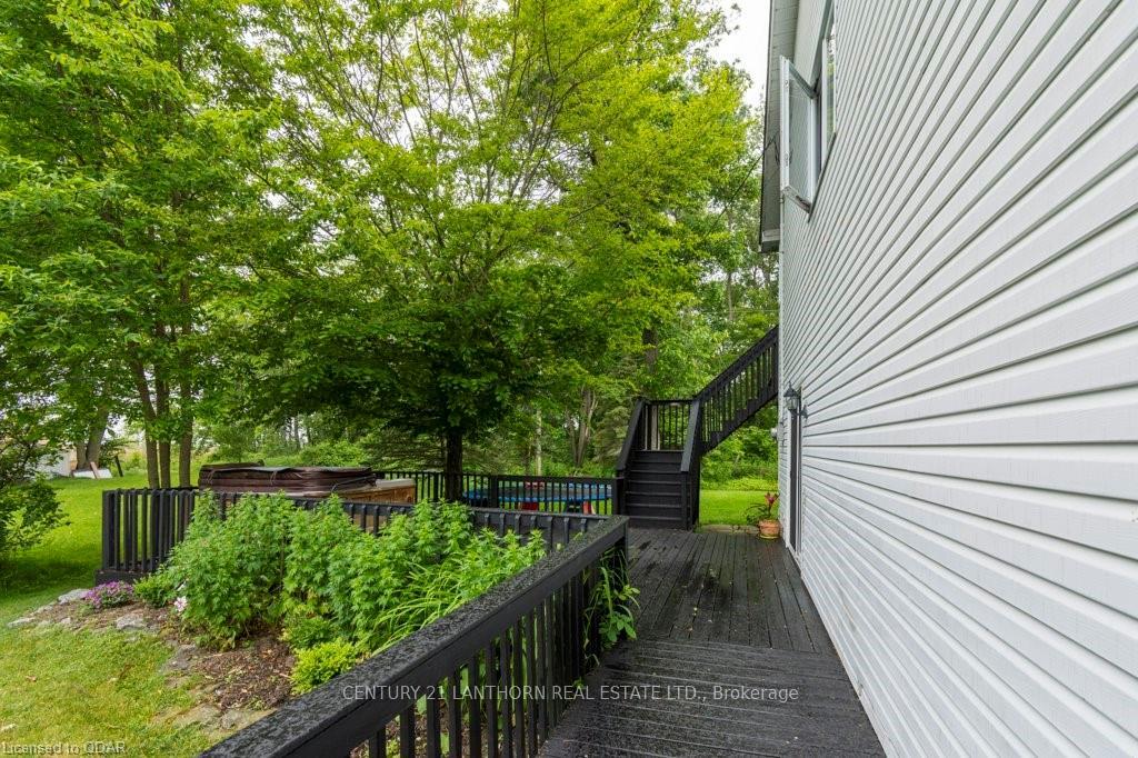 Photo 26 of 122 Parkview Road, Prince Edward County, Ameliasburg Ward — HOMEH