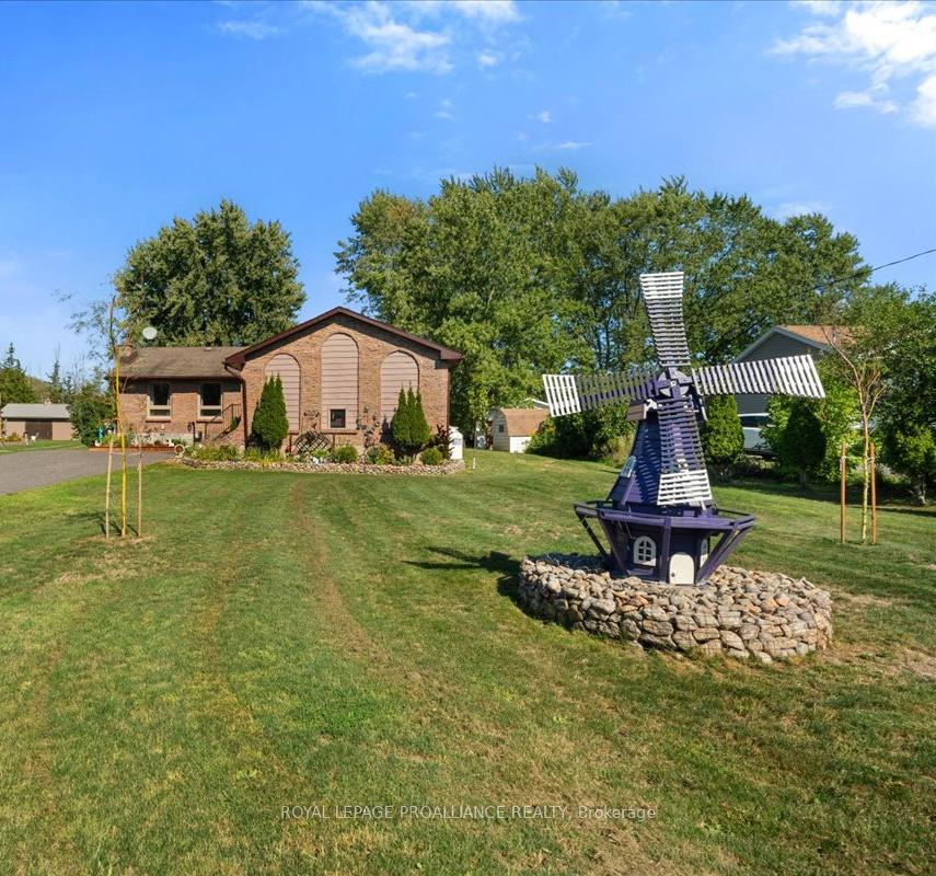Photo 2 of 558 Aikins Road, Quinte West, Sidney Ward — HOMEH