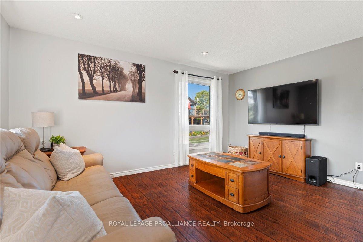 Photo 25 of 558 Aikins Road, Quinte West, Sidney Ward — HOMEH