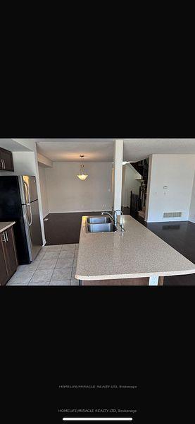 Photo 3 of 2416 Steeplechase Street, Oshawa, Windfields — HOMEH