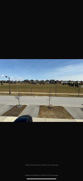 Photo 6 of 2416 Steeplechase Street, Oshawa, Windfields — HOMEH