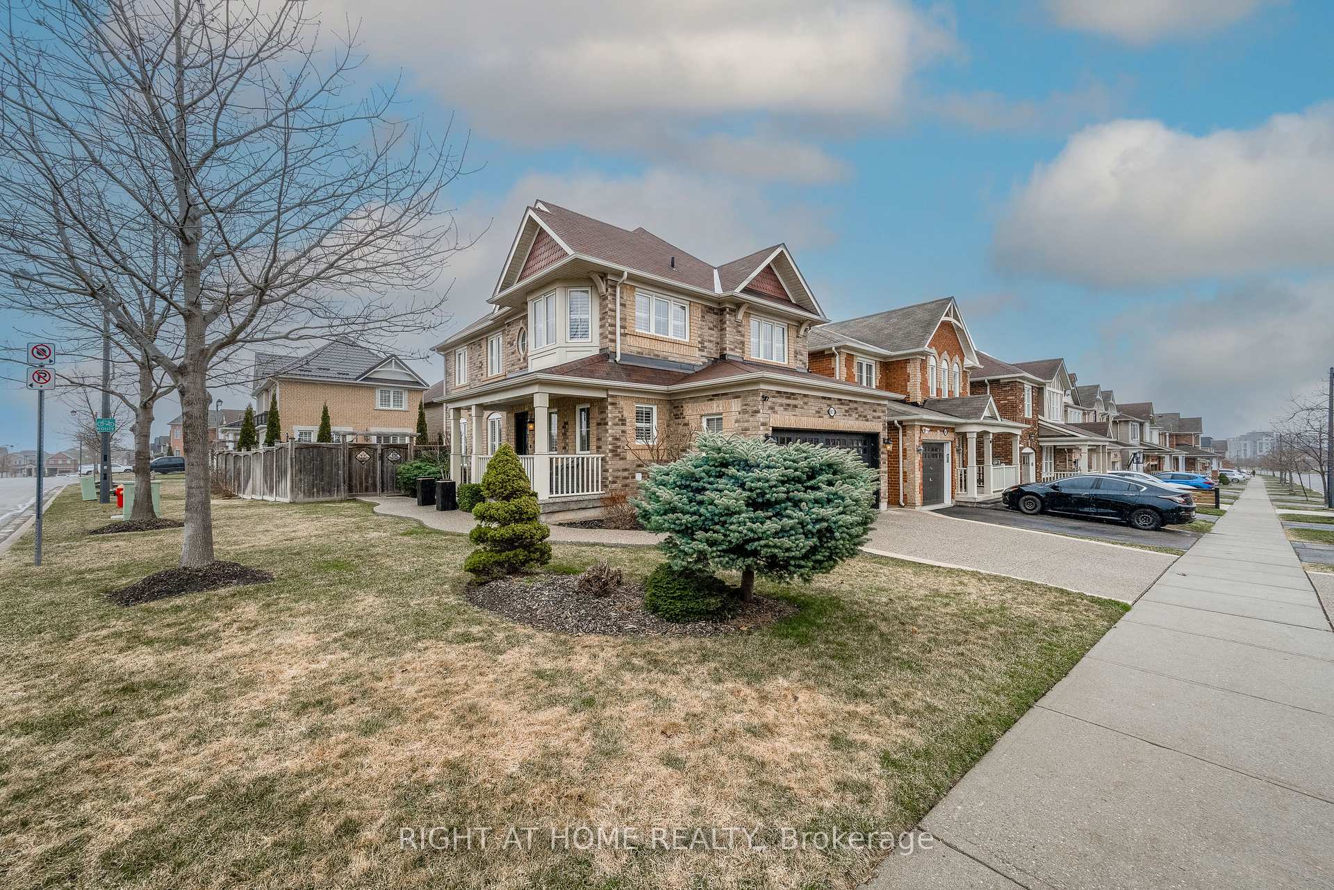 Photo 3 of 901 Dice Way, Milton, Willmott — HOMEH