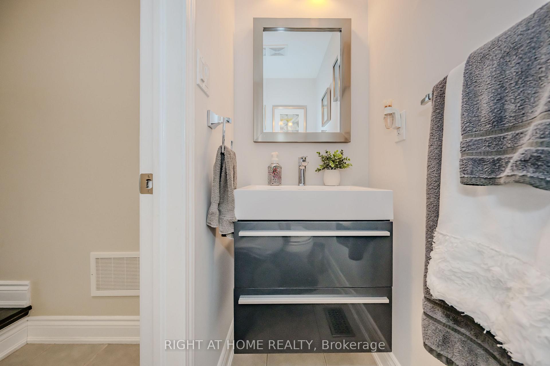 Photo 19 of 901 Dice Way, Milton, Willmott — HOMEH